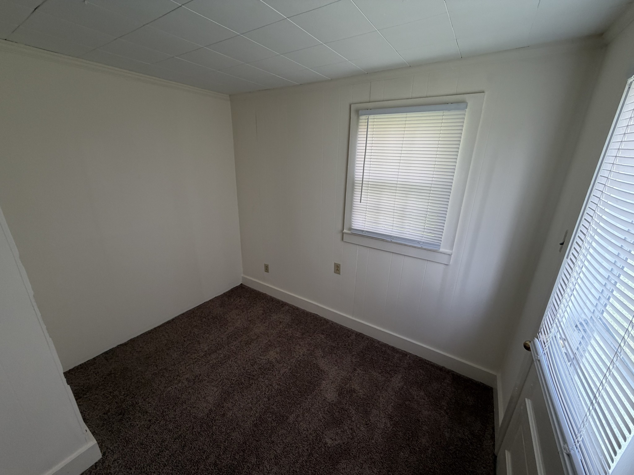 602 Castle Heights Ave Property Photo 16