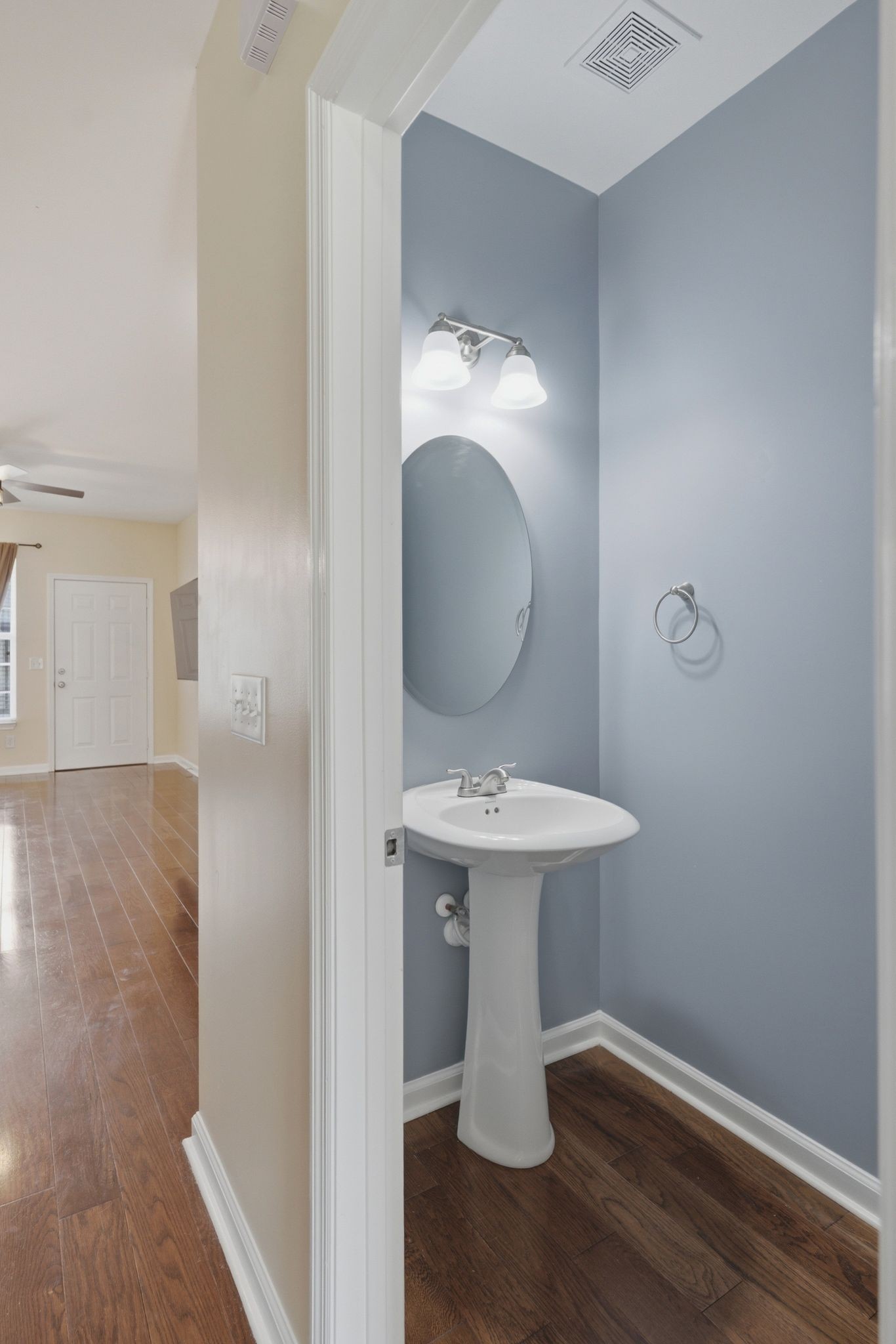 1300 Villa Cir Property Photo 12