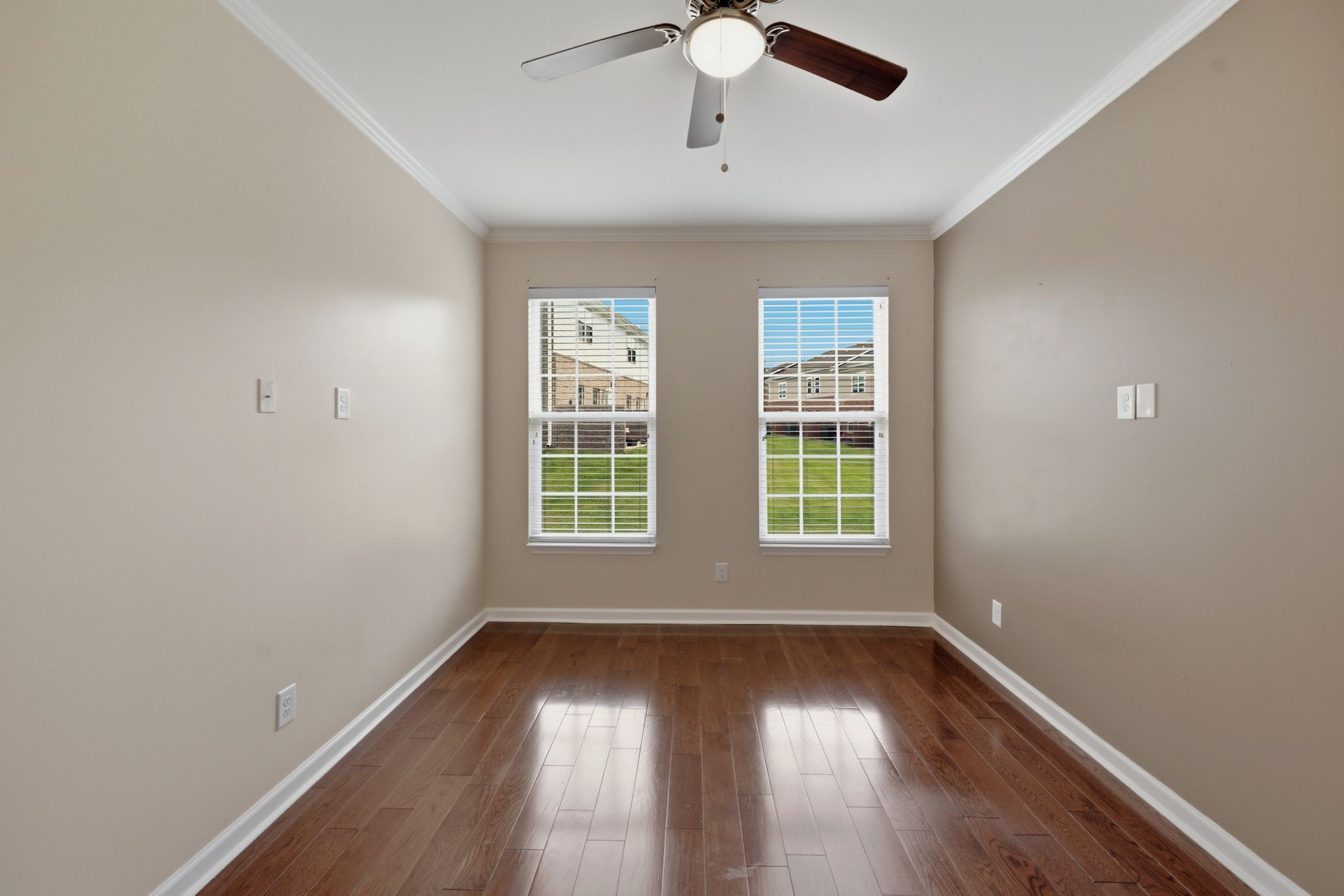 1300 Villa Cir Property Photo 18