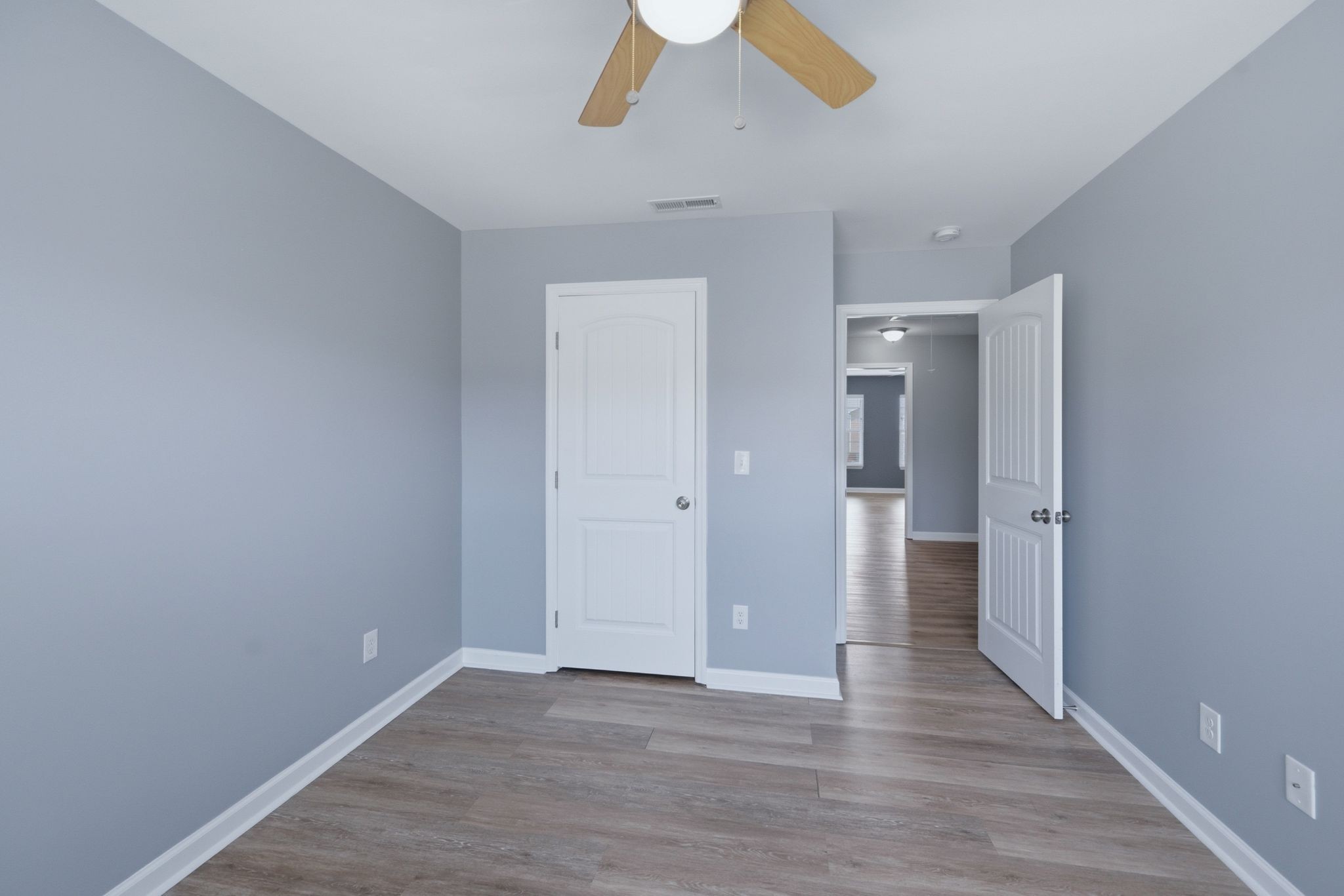 1300 Villa Cir Property Photo 32