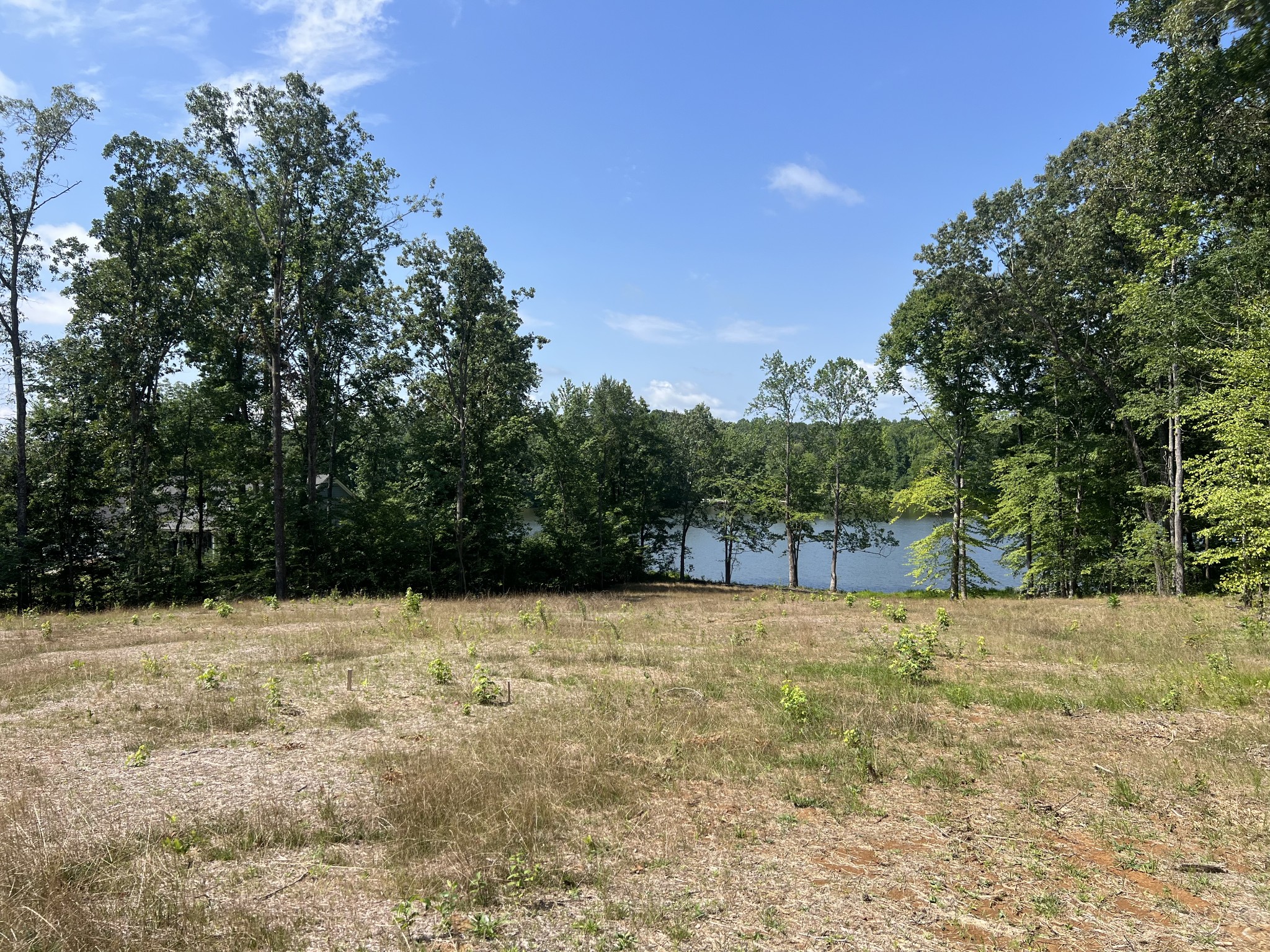 33 Arrowhead Pt Property Photo 8
