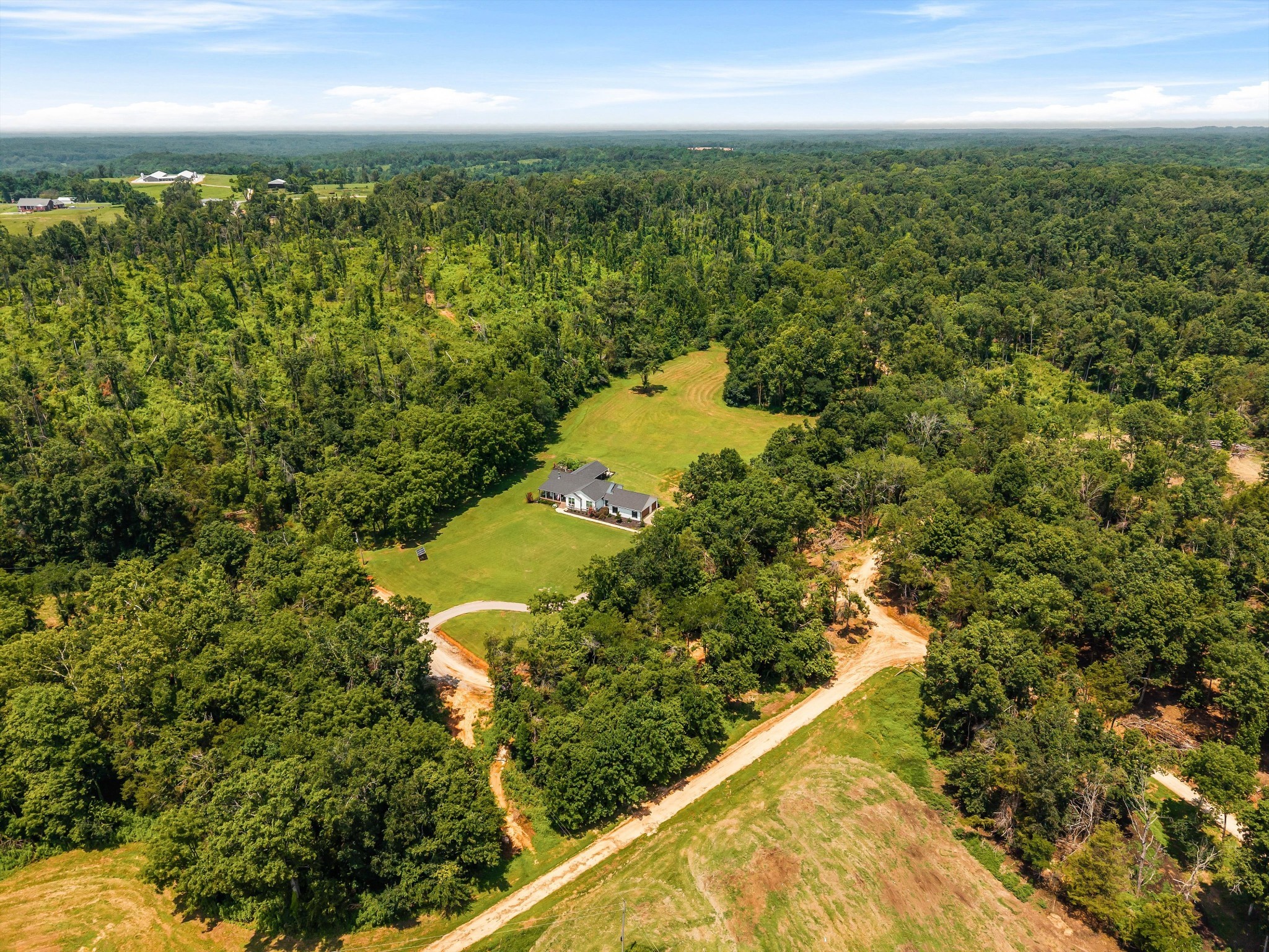 900 Ed Renfroe Cir Property Photo 7
