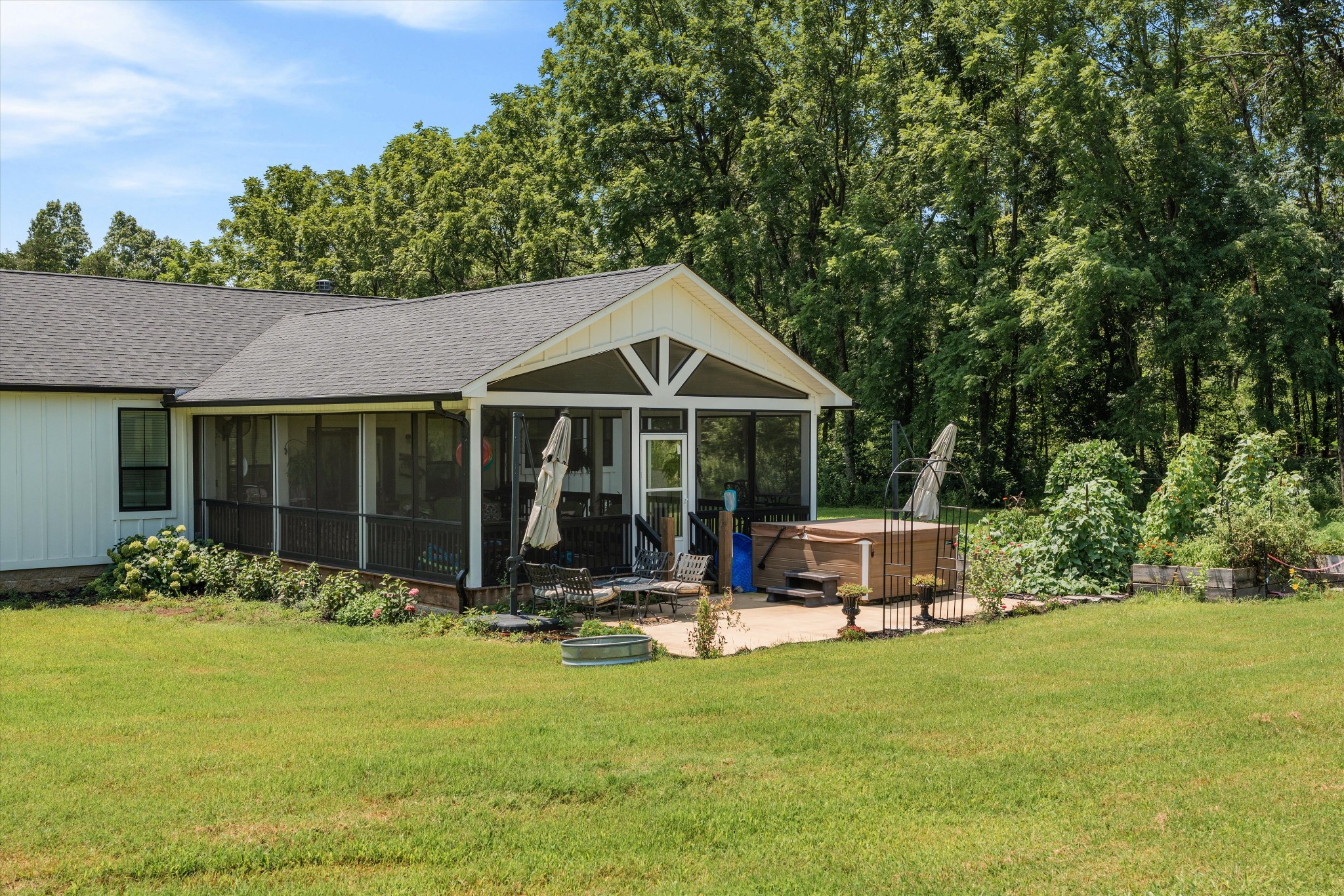 900 Ed Renfroe Cir Property Photo 56