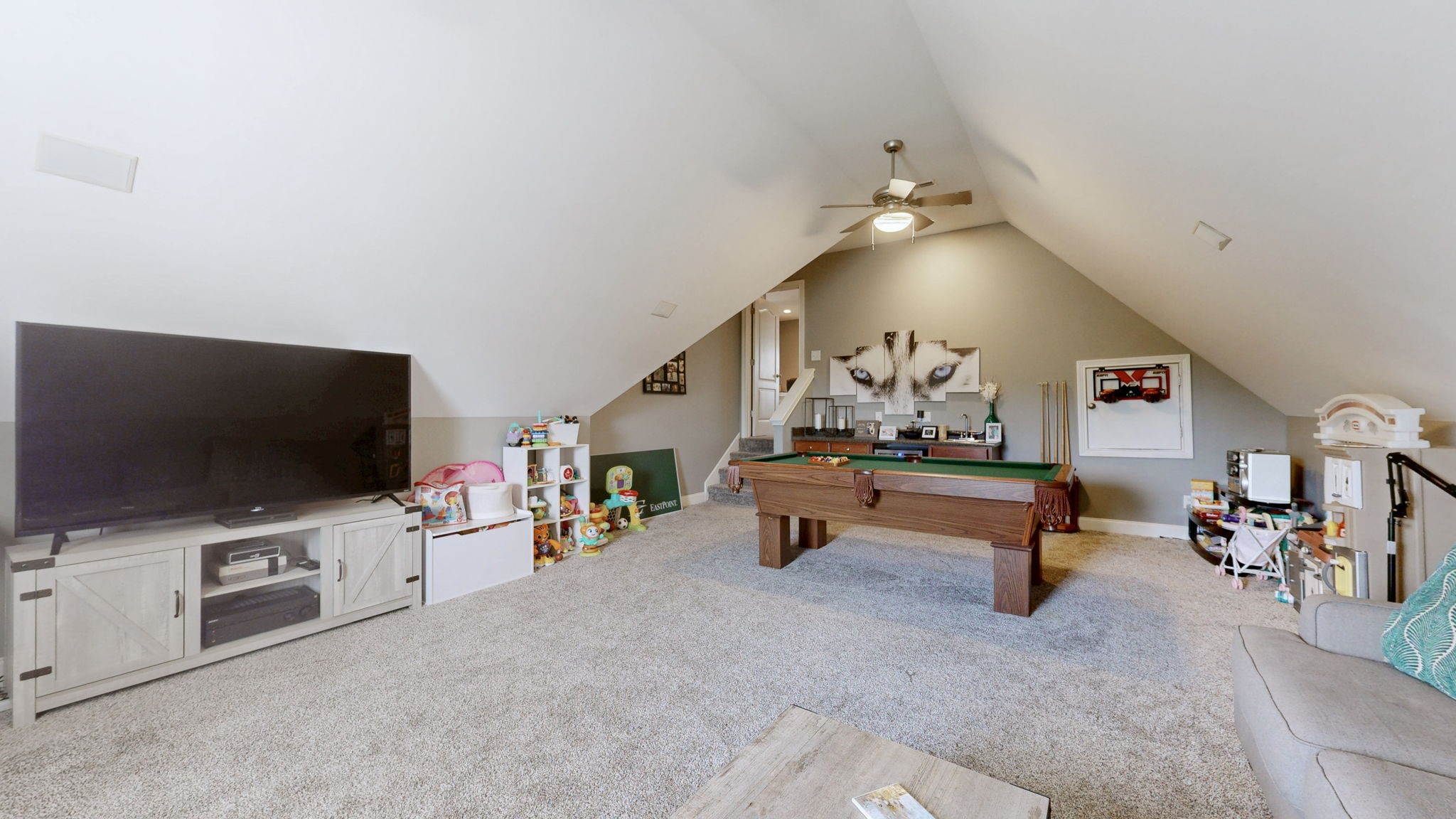 7132 Cloverdale Way Property Photo 24