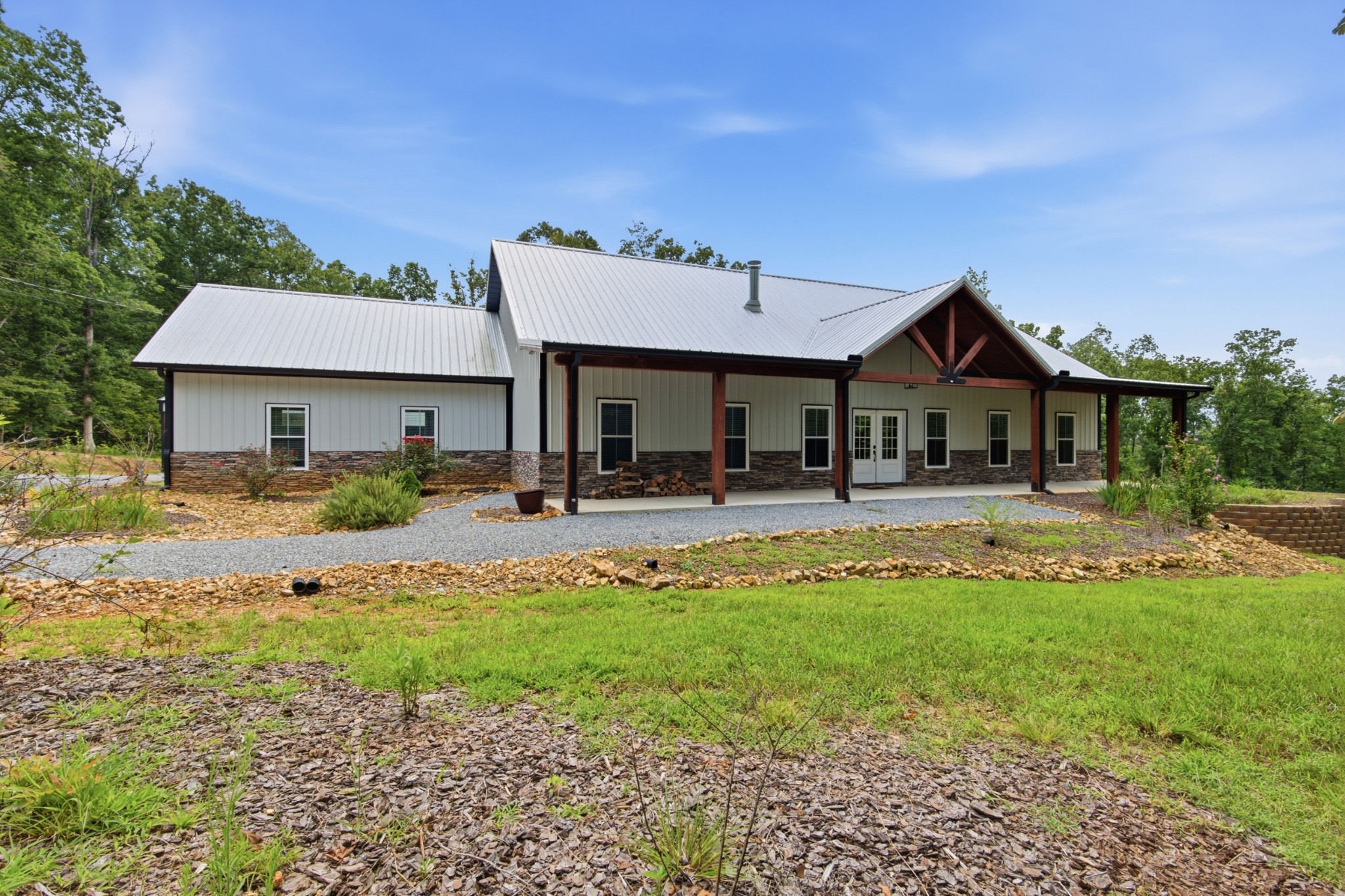 594 Highway 100 Property Photo 1