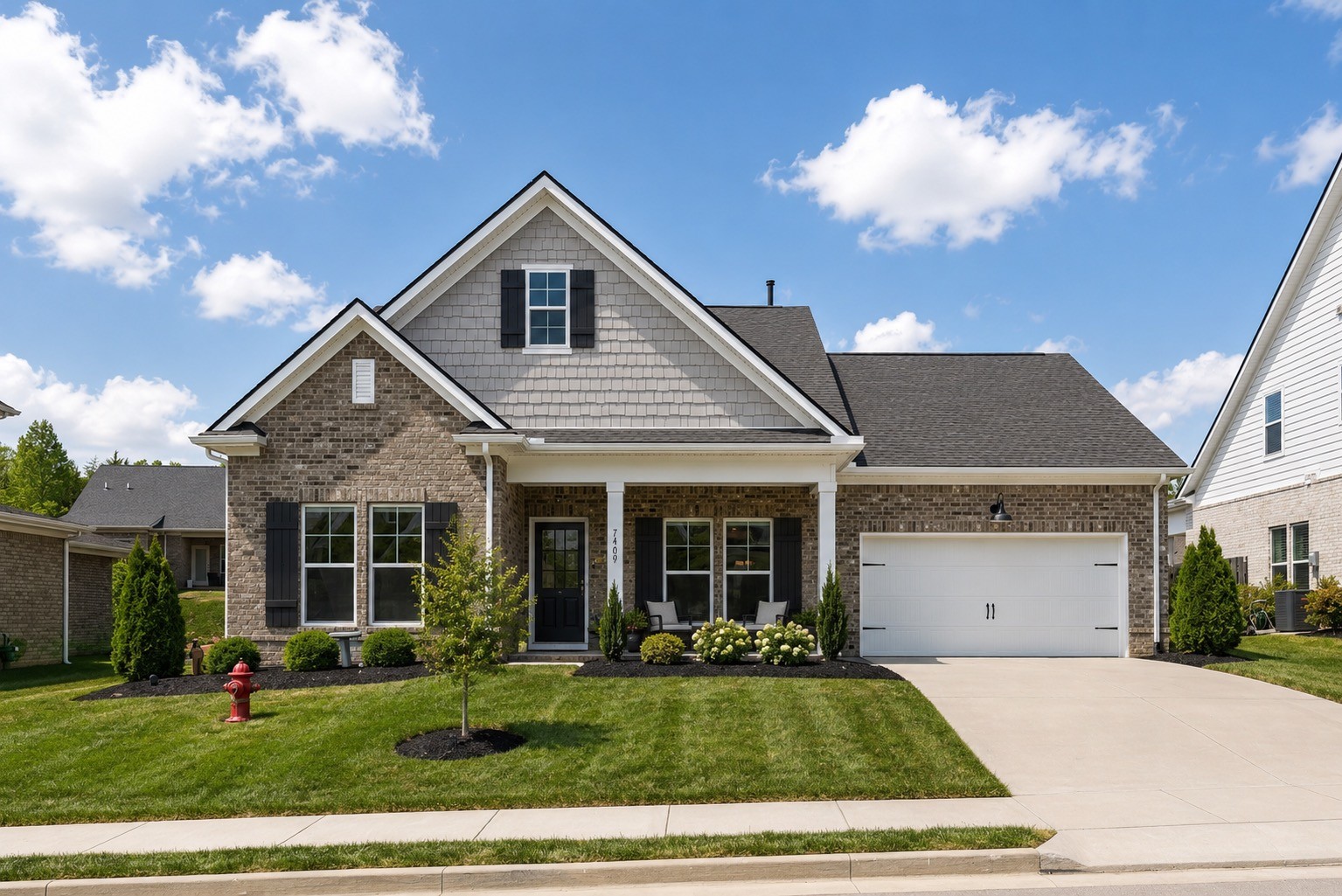7409 Hemen Way Property Photo 1