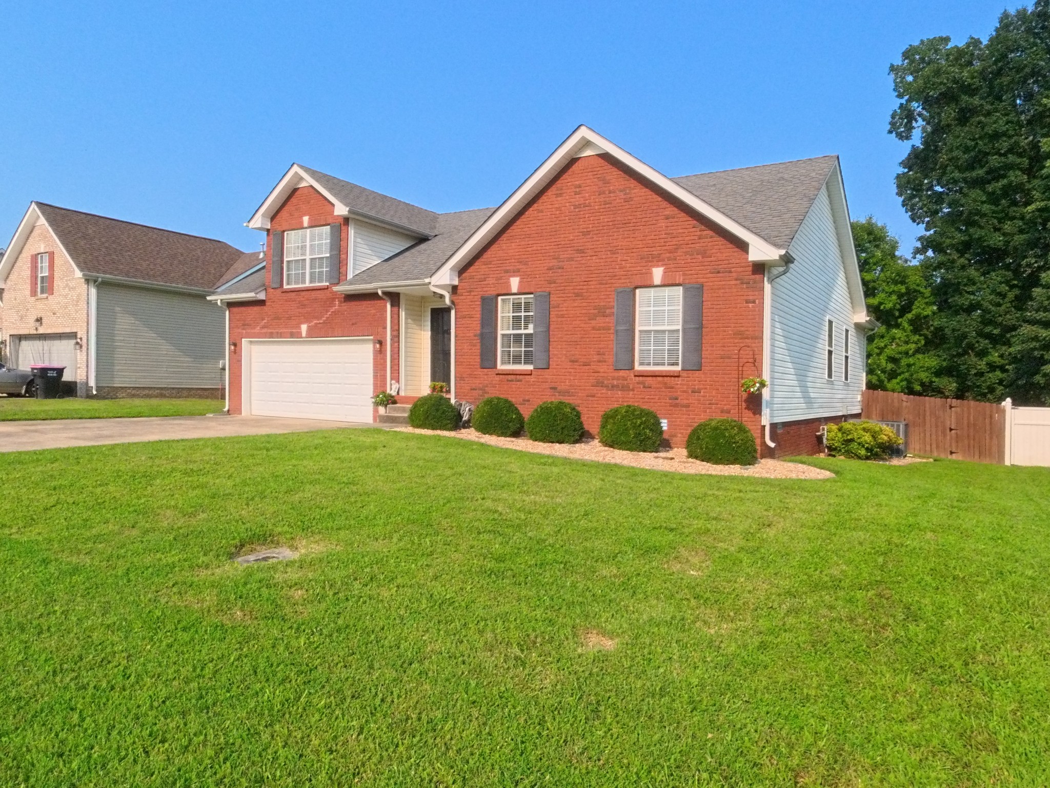 1464 Cedar Springs Cir Property Photo 1