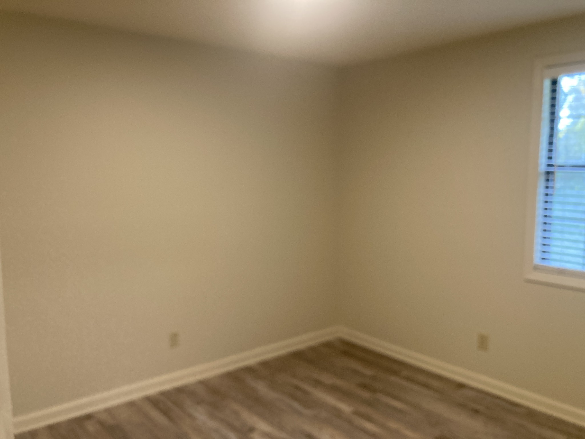 409 Derrick Ct Property Photo 12