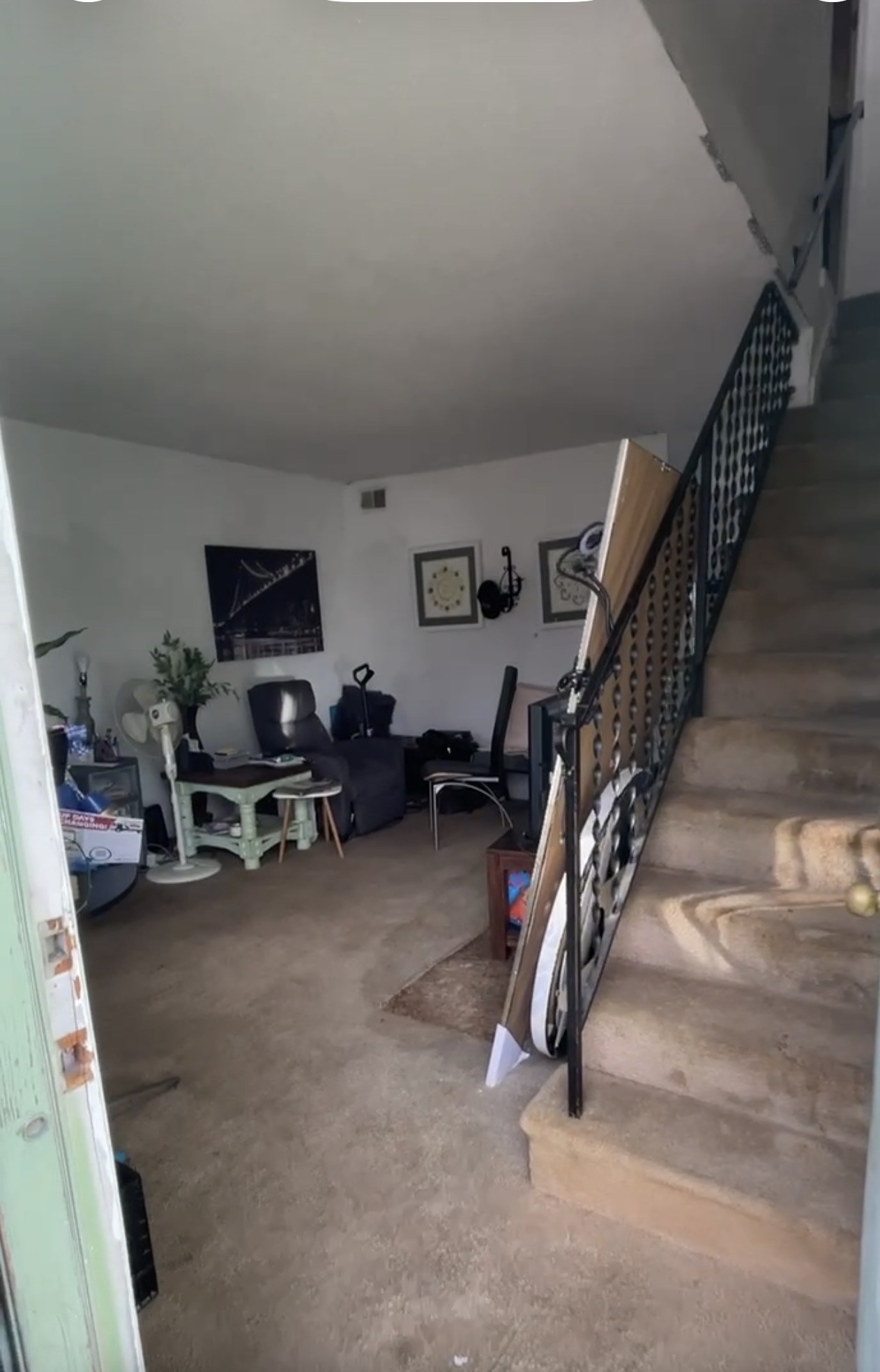 2508 Booker St Property Photo 2
