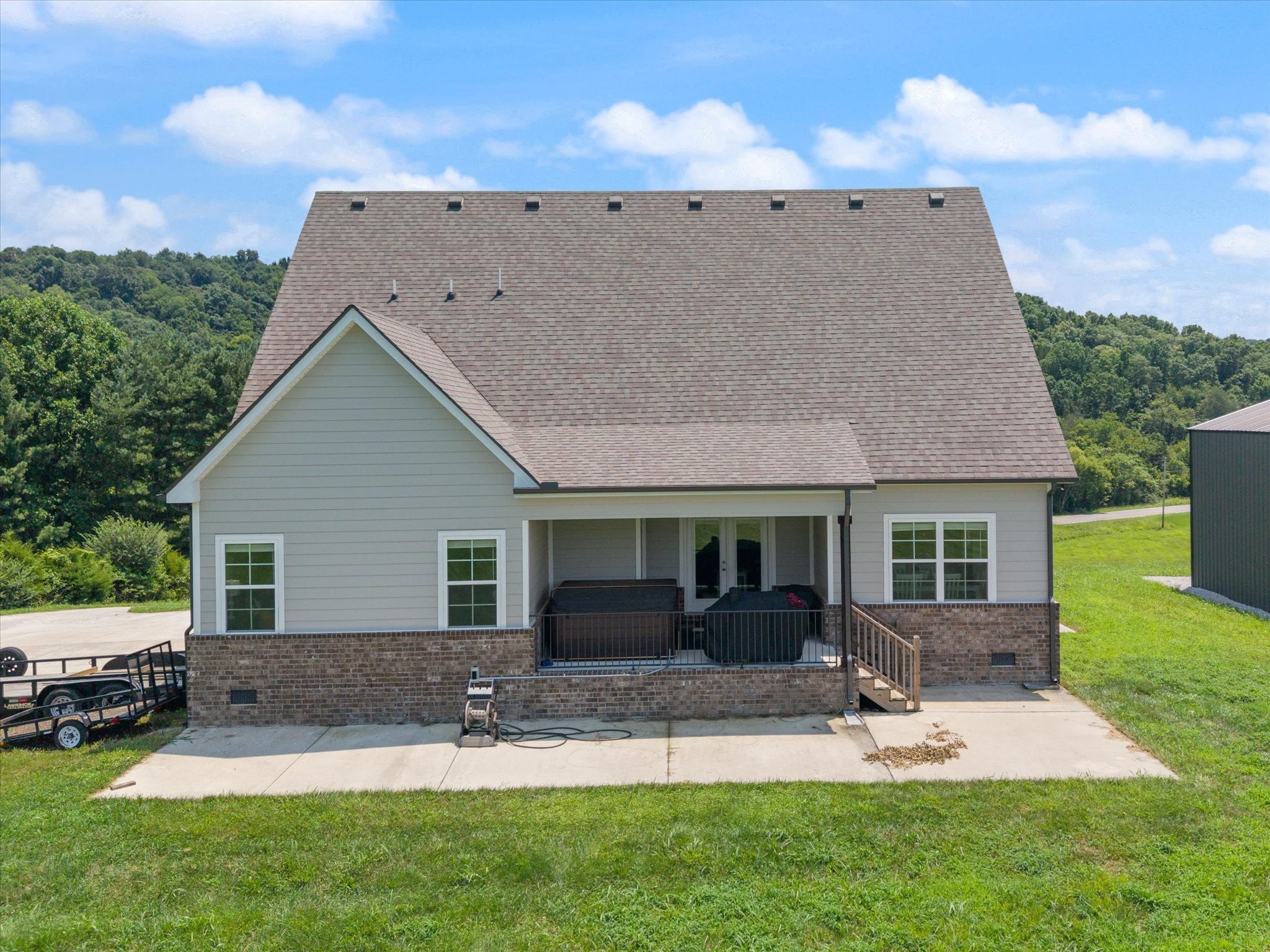 977 Mcbrides Branch Rd Property Photo 2