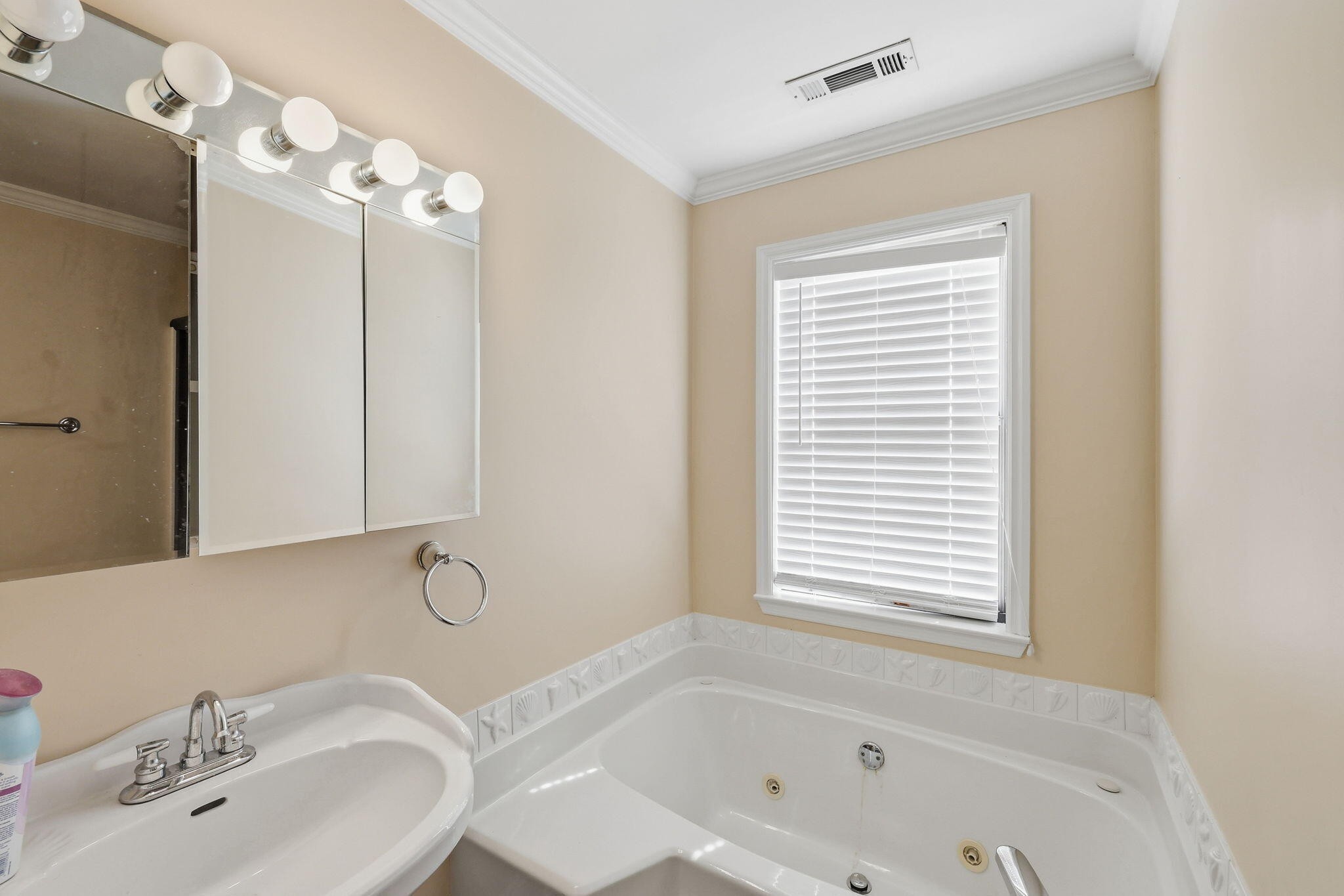 494 Forest Drive Property Photo 26