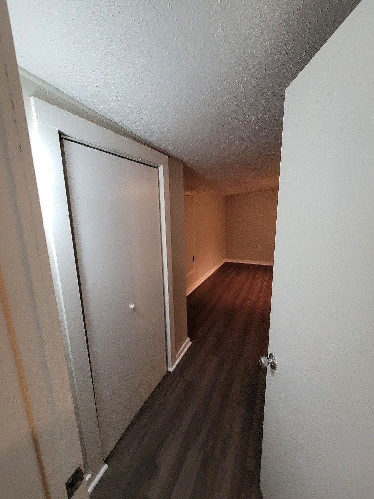657 James Ave Property Photo 5