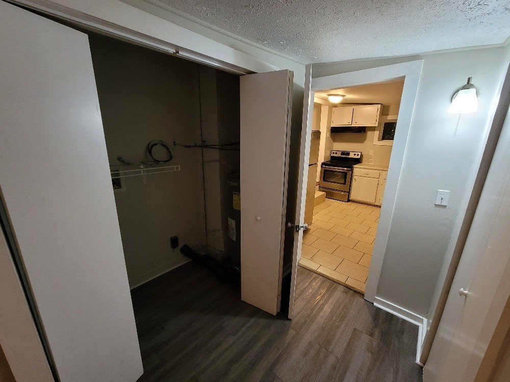 657 James Ave Property Photo 6