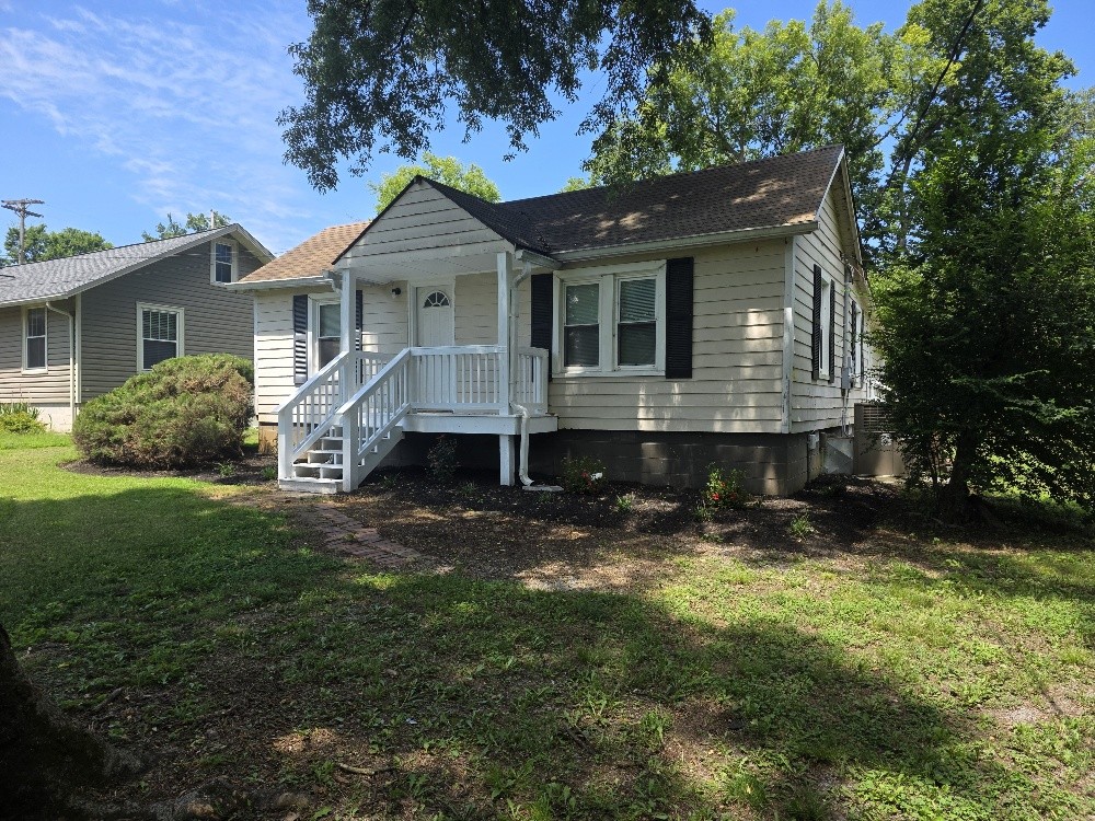 657 James Ave Property Photo 18