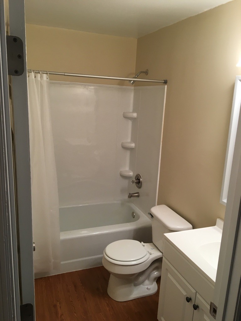 54b E Caldwell St Property Photo 5