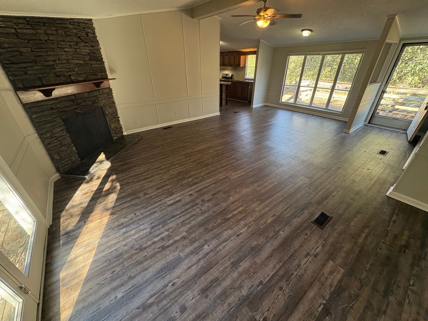 1717 Nonaville Rd Property Photo 3