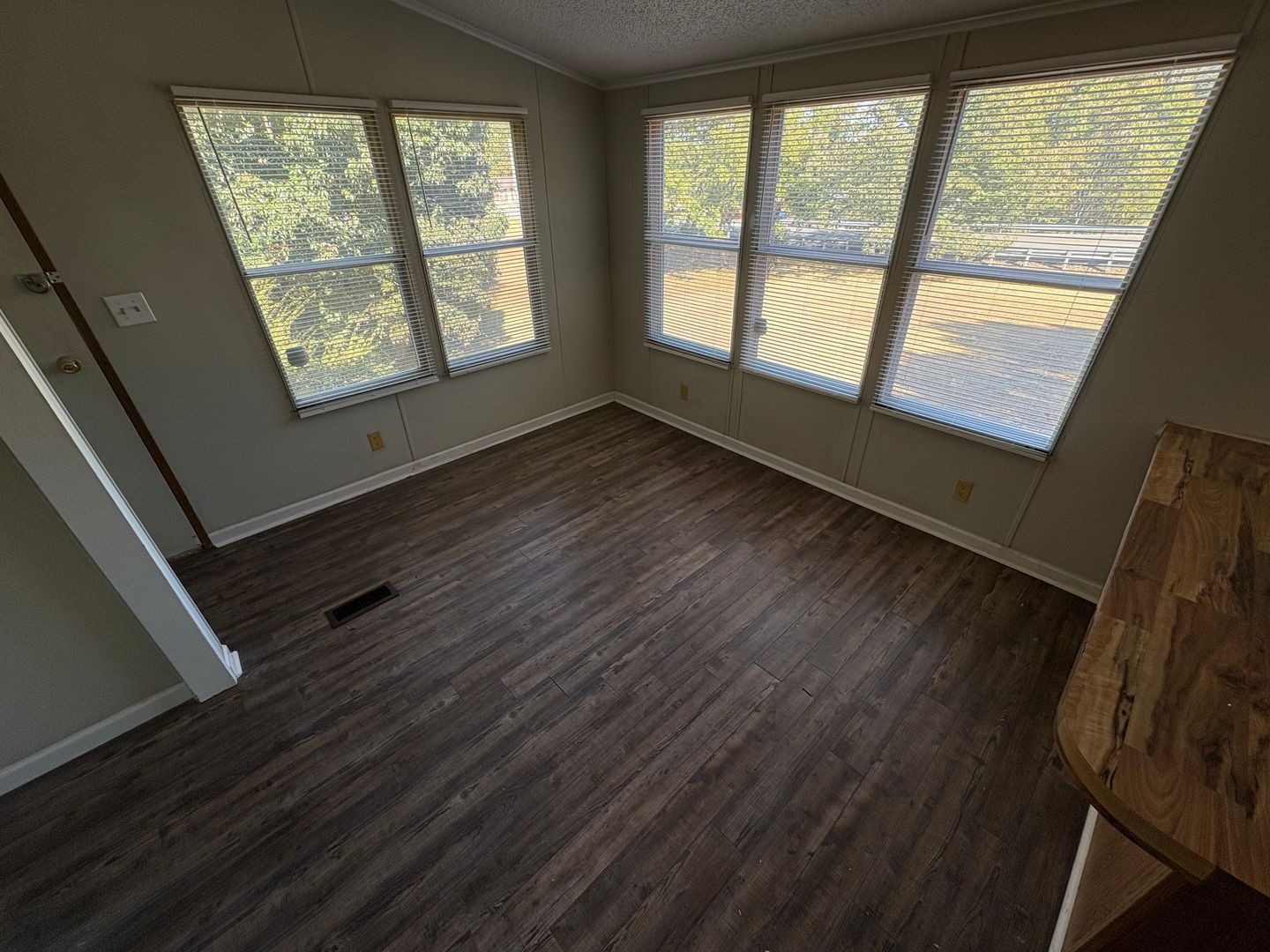 1717 Nonaville Rd Property Photo 6