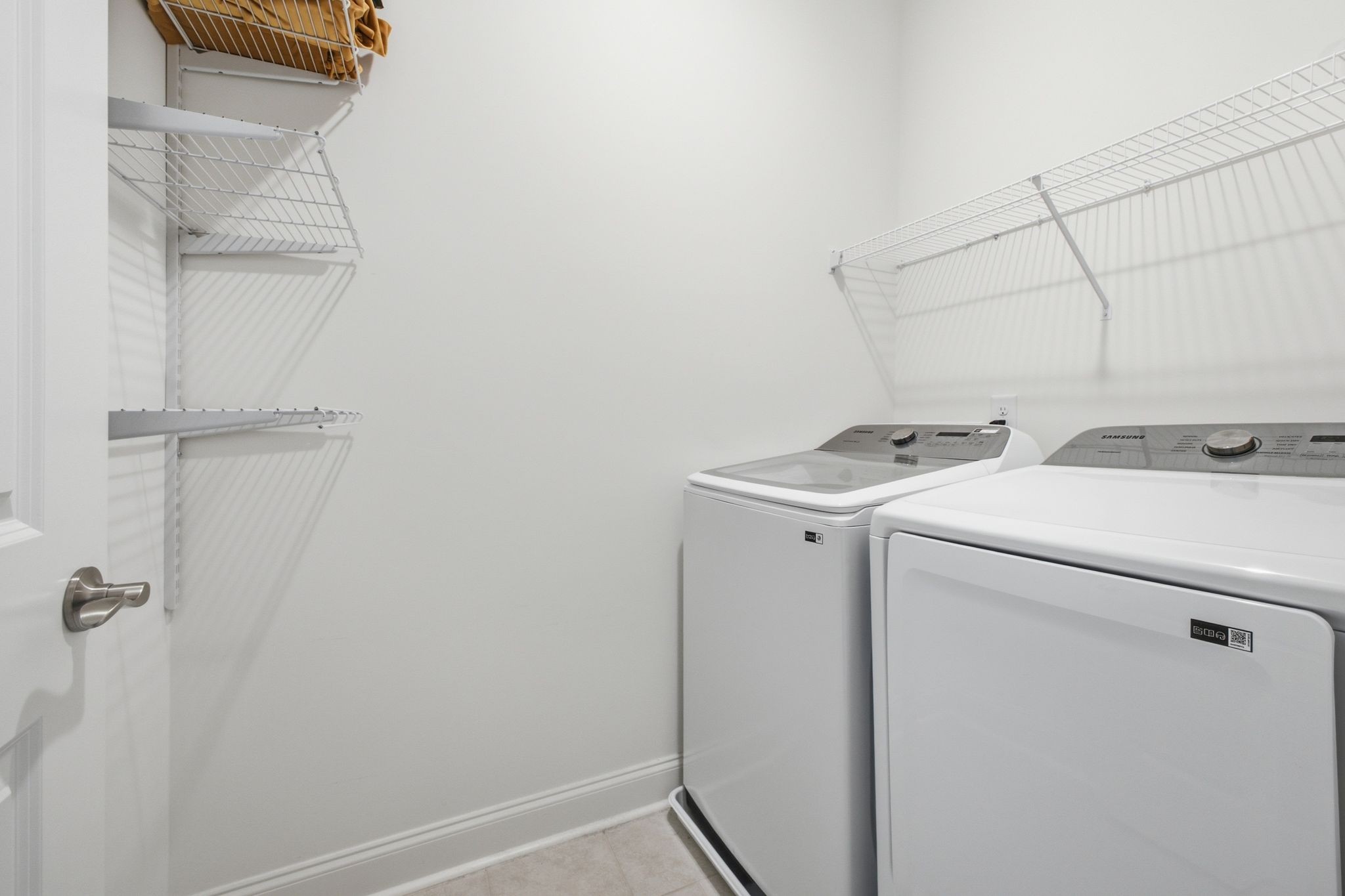 458 Portsdale Dr Property Photo 29