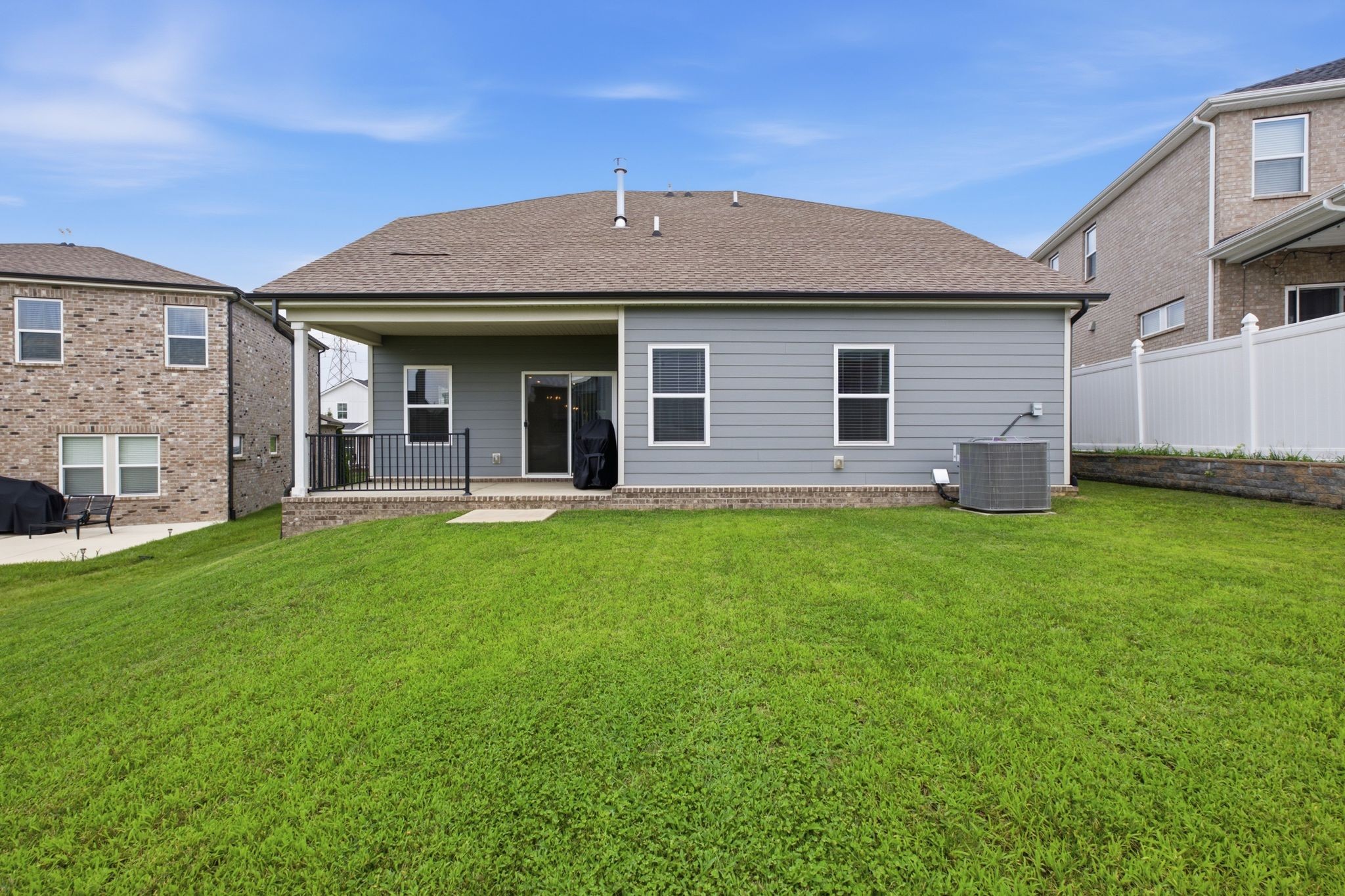 335 Collier Rd Property Photo 41