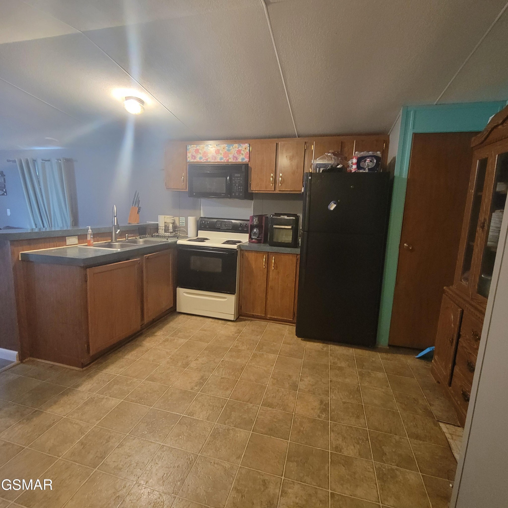 1618 Omaha Trail Property Photo 8