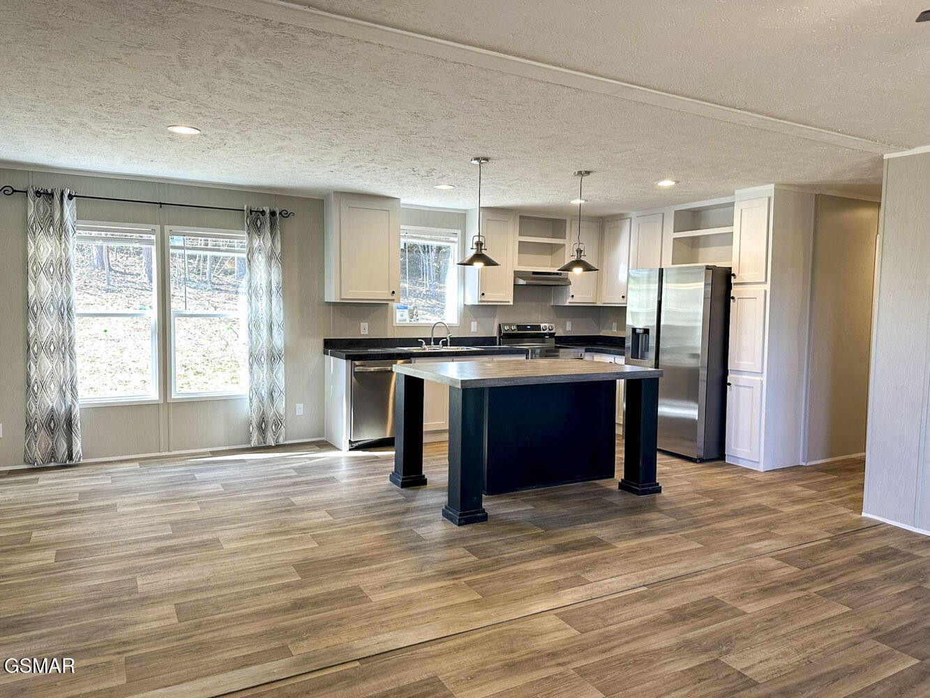 350 Bungalow Drive Property Photo 4