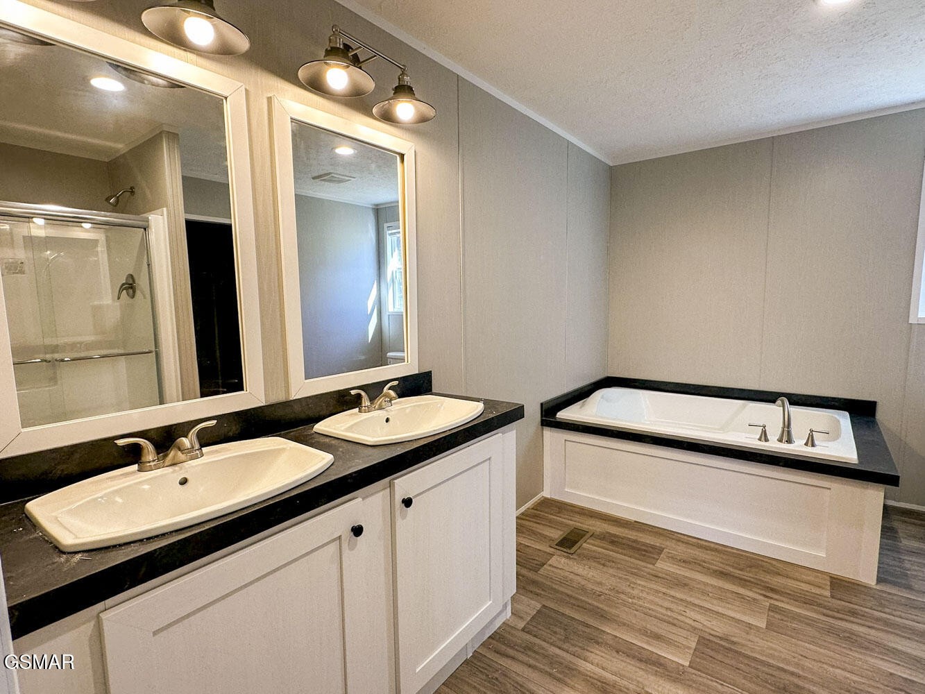 350 Bungalow Drive Property Photo 15