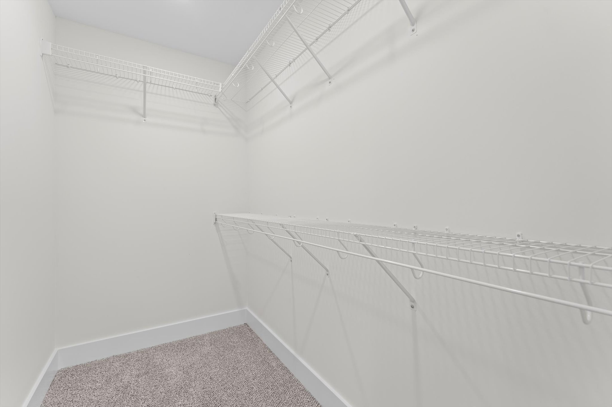 934 Bankside Dr Property Photo 17