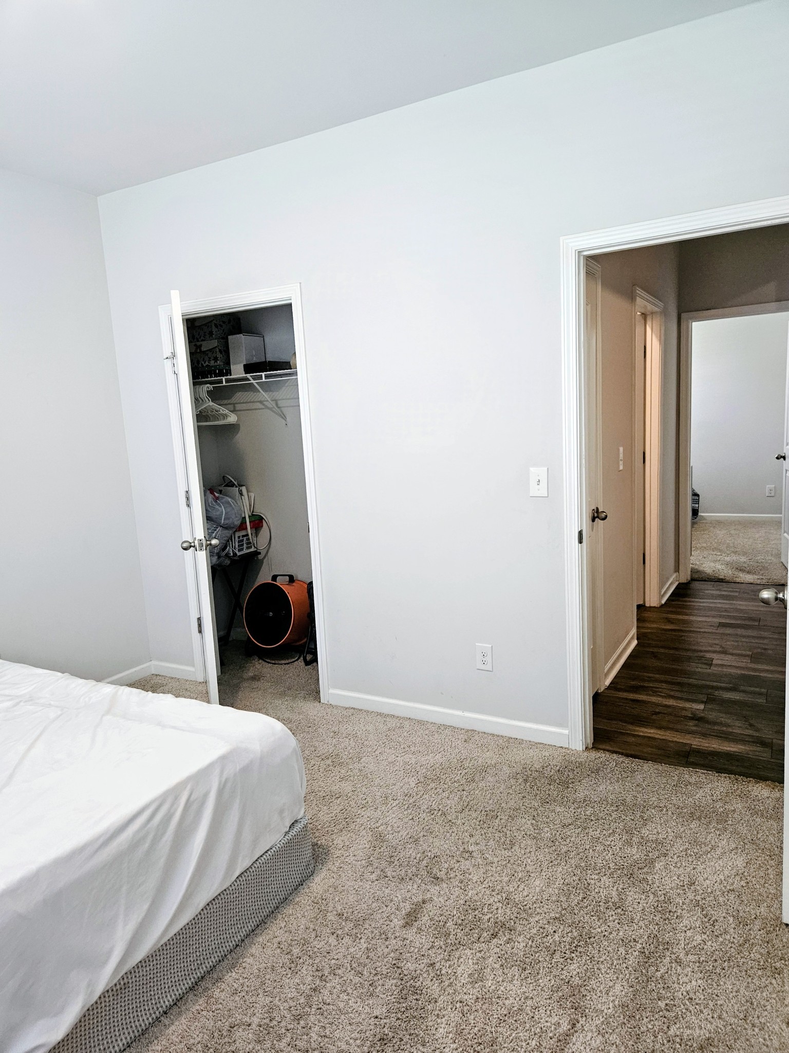 5048 Hunters Village Dr, E Property Photo 15