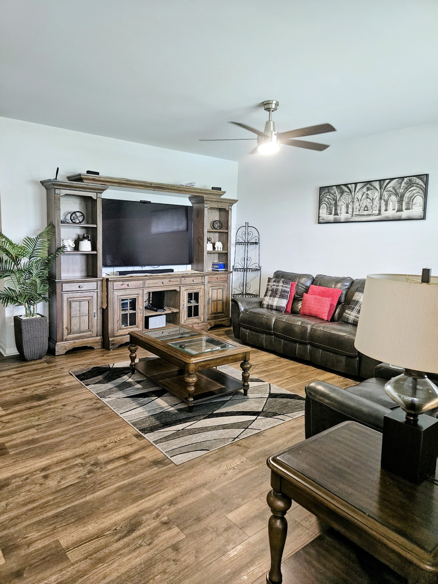 5048 Hunters Village Dr, E Property Photo 29