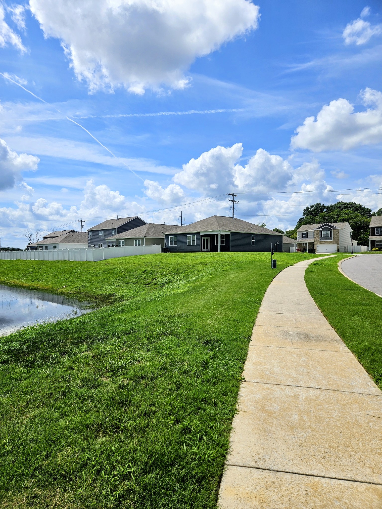 5048 Hunters Village Dr, E Property Photo 44