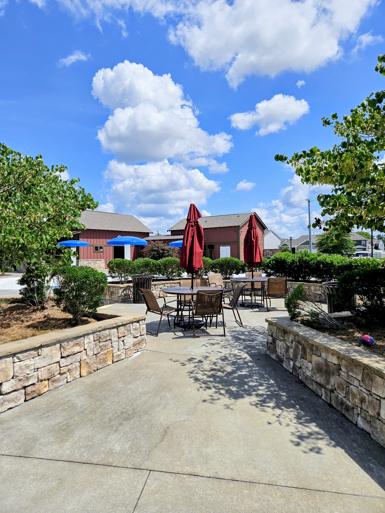 5048 Hunters Village Dr, E Property Photo 52