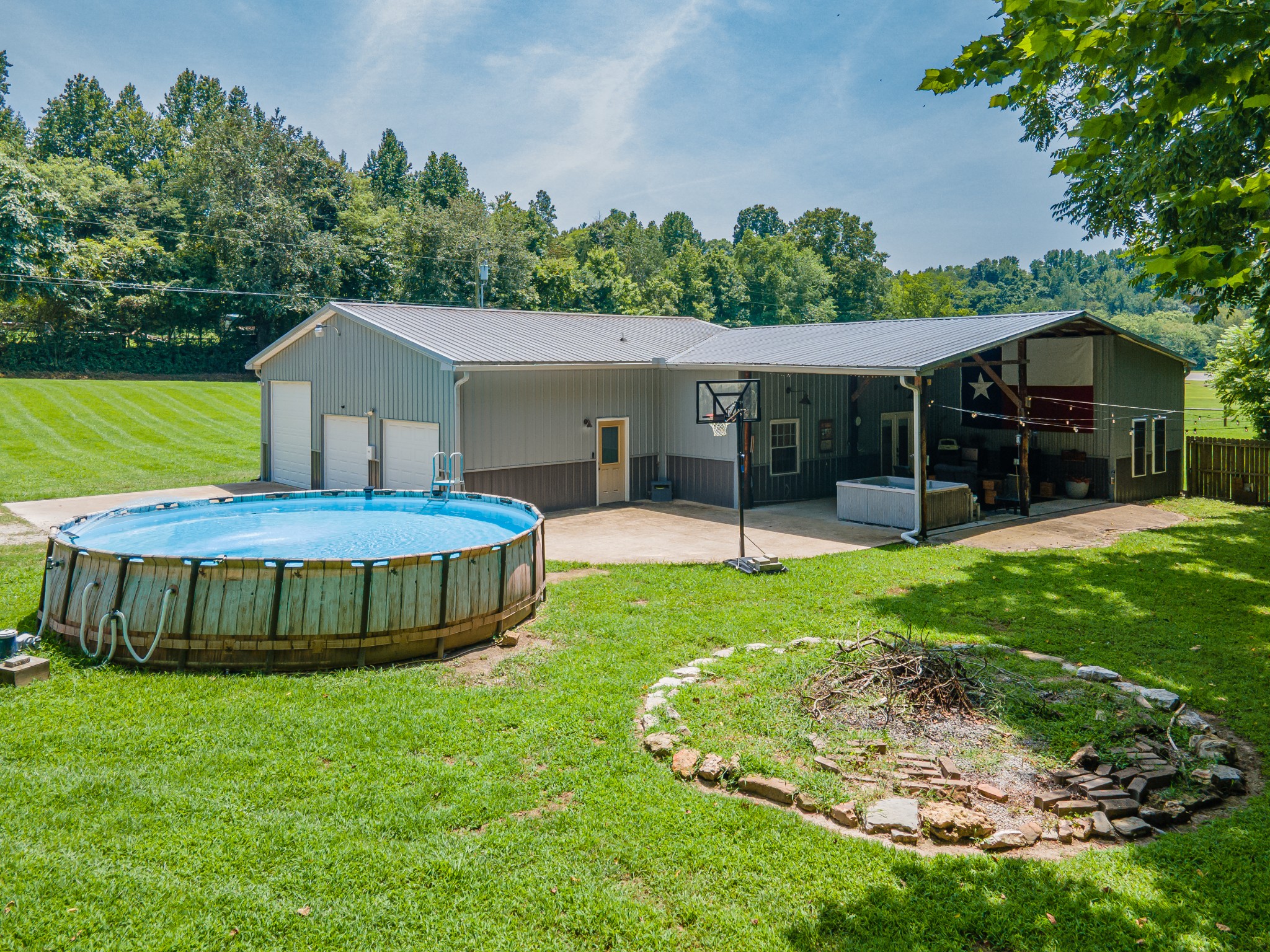 1240 Sumac Rd Property Photo 31
