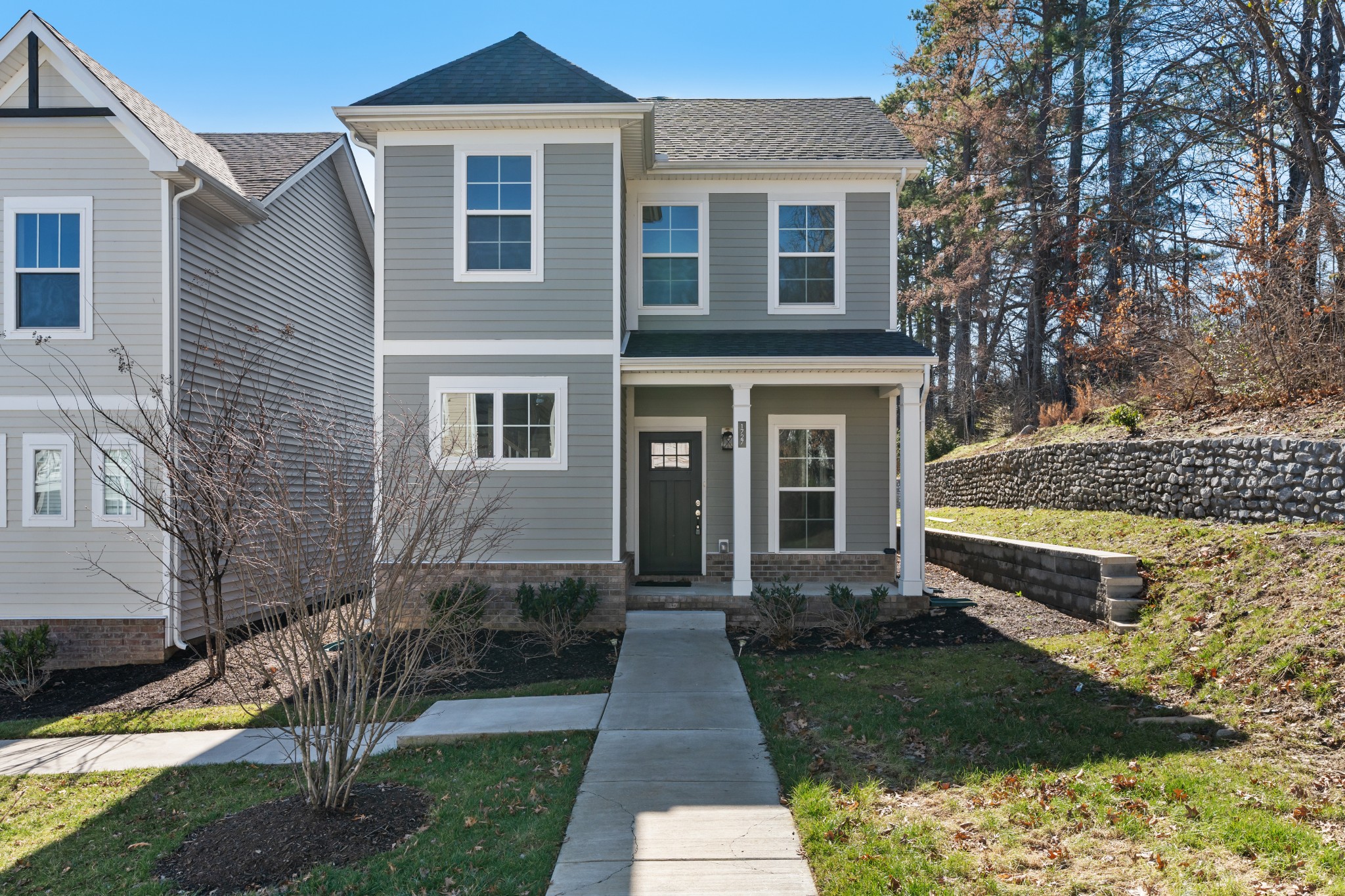 1727 Fenway Loop Property Photo 1