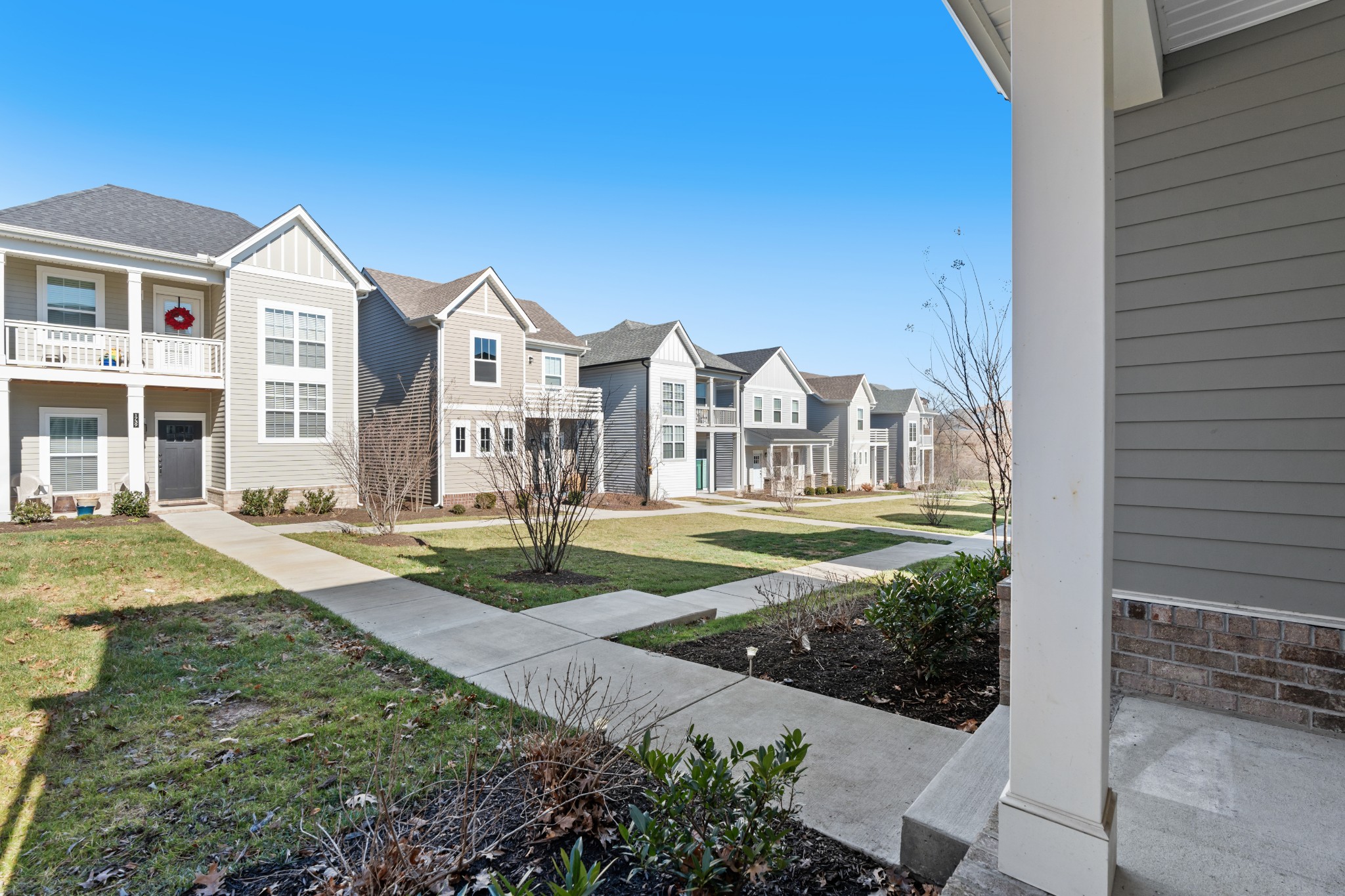 1727 Fenway Loop Property Photo 4