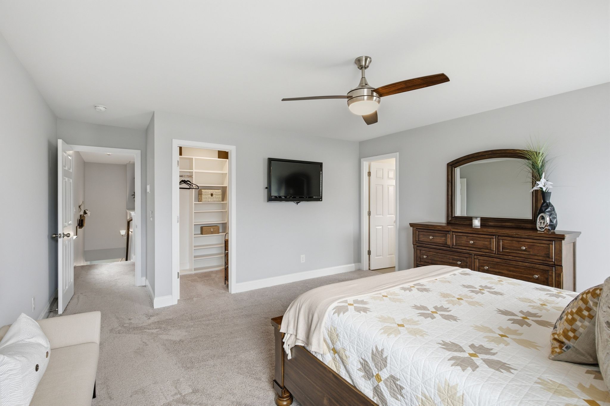 313 Cloverbrook Way Property Photo 10