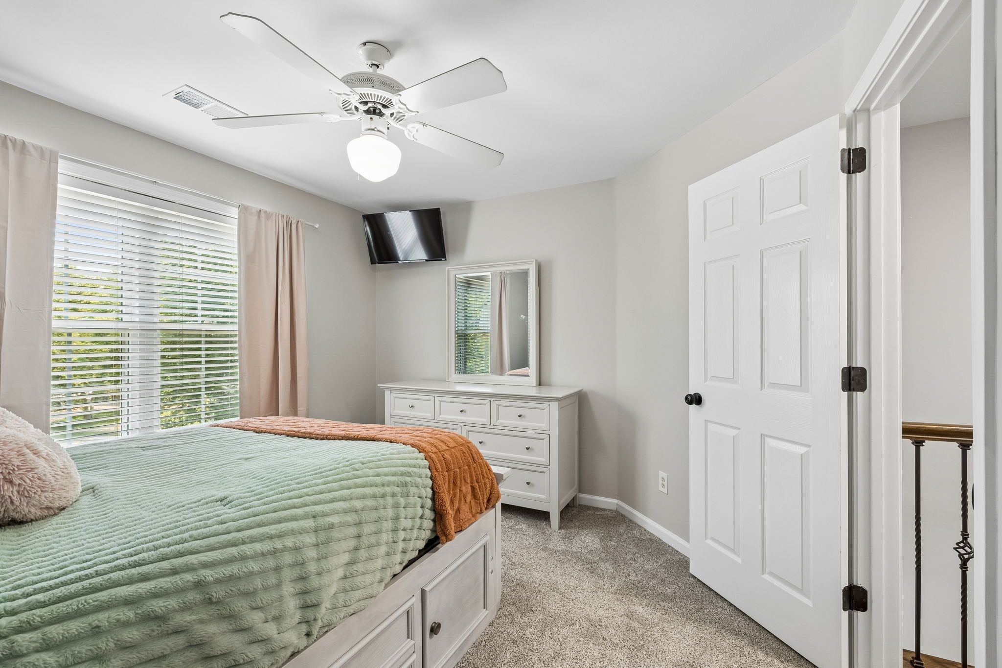 505 Falkirk Ct Property Photo 35