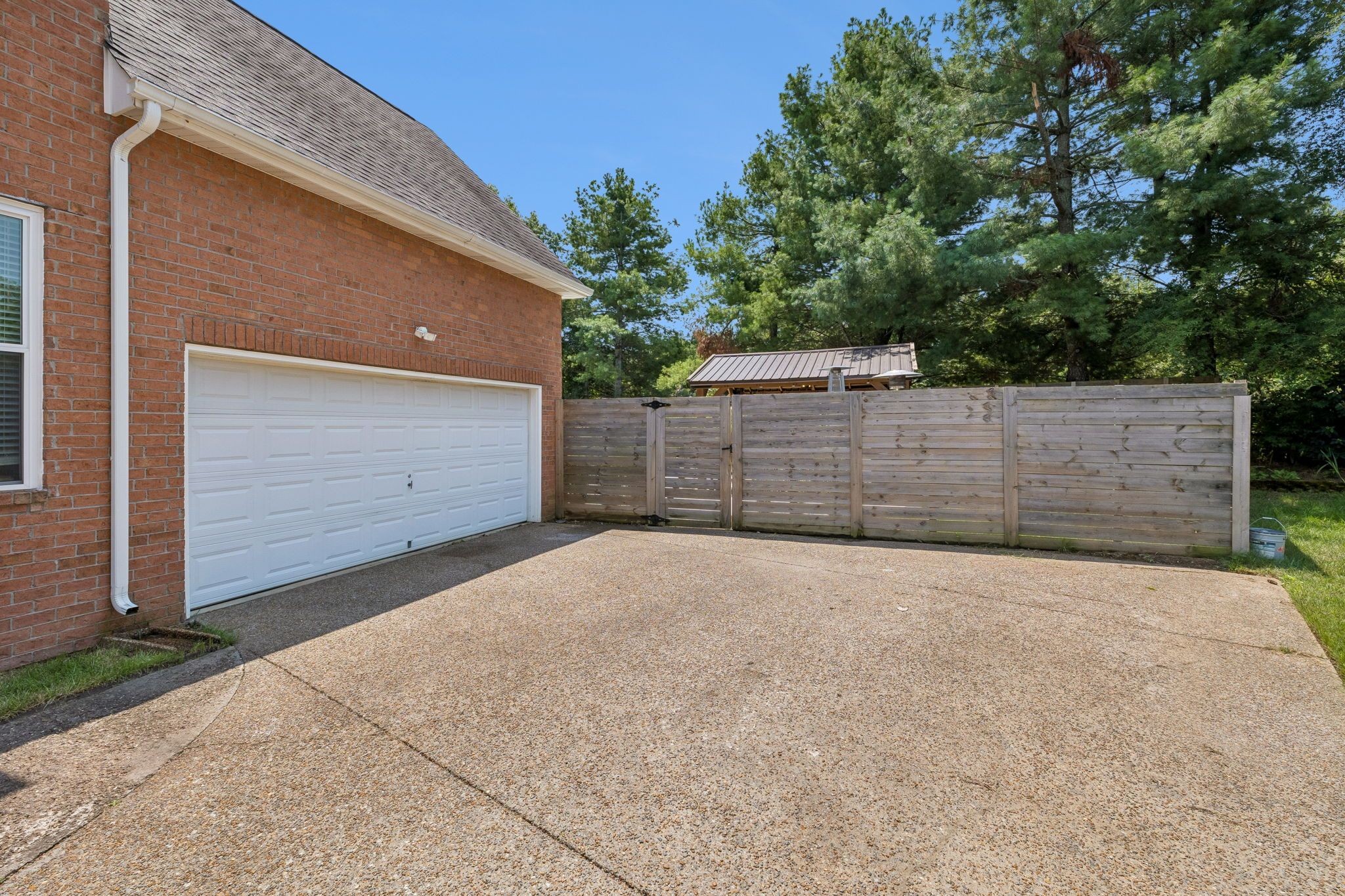 505 Falkirk Ct Property Photo 44
