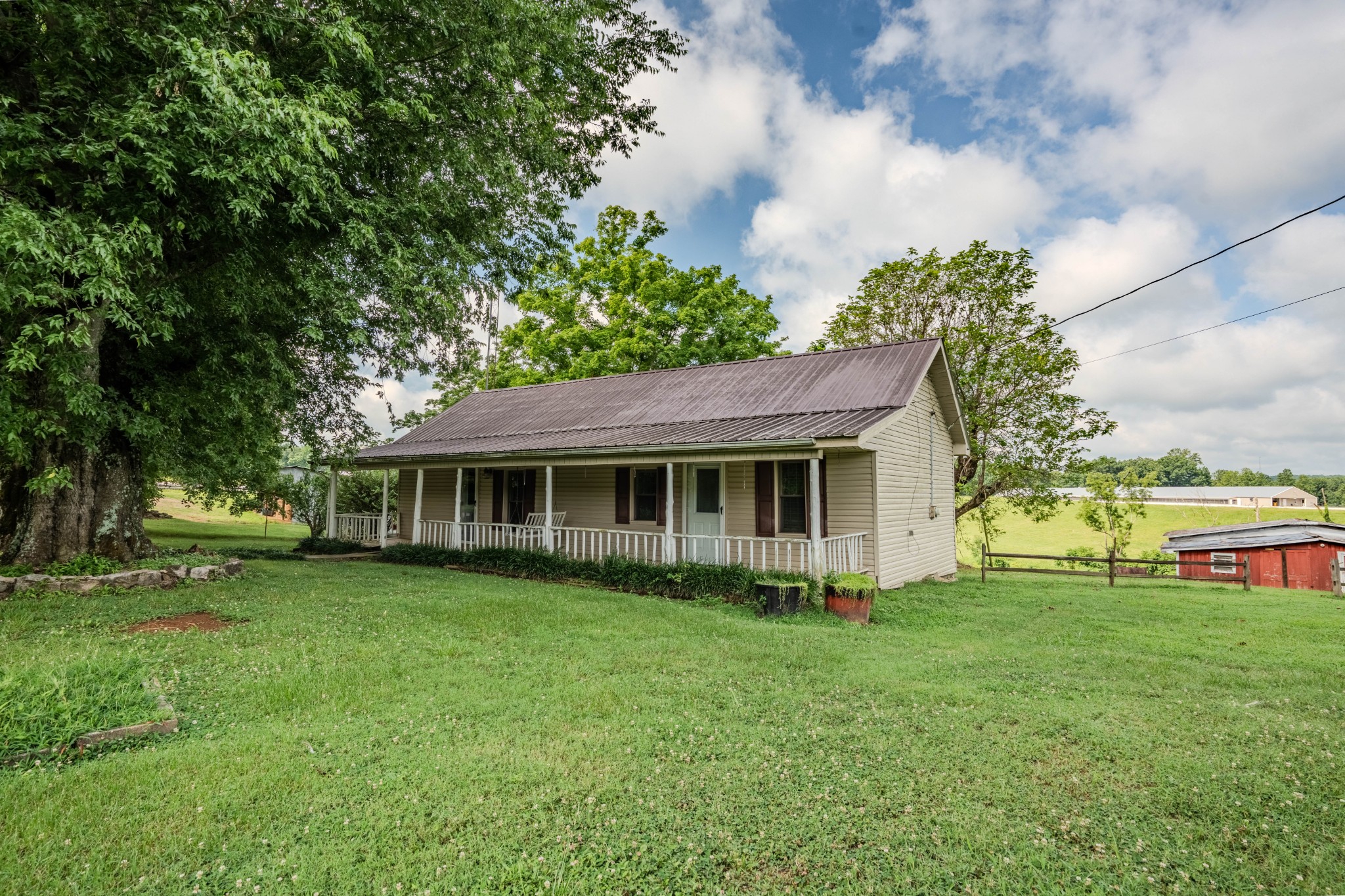 139 Hardin Loop Property Photo 1