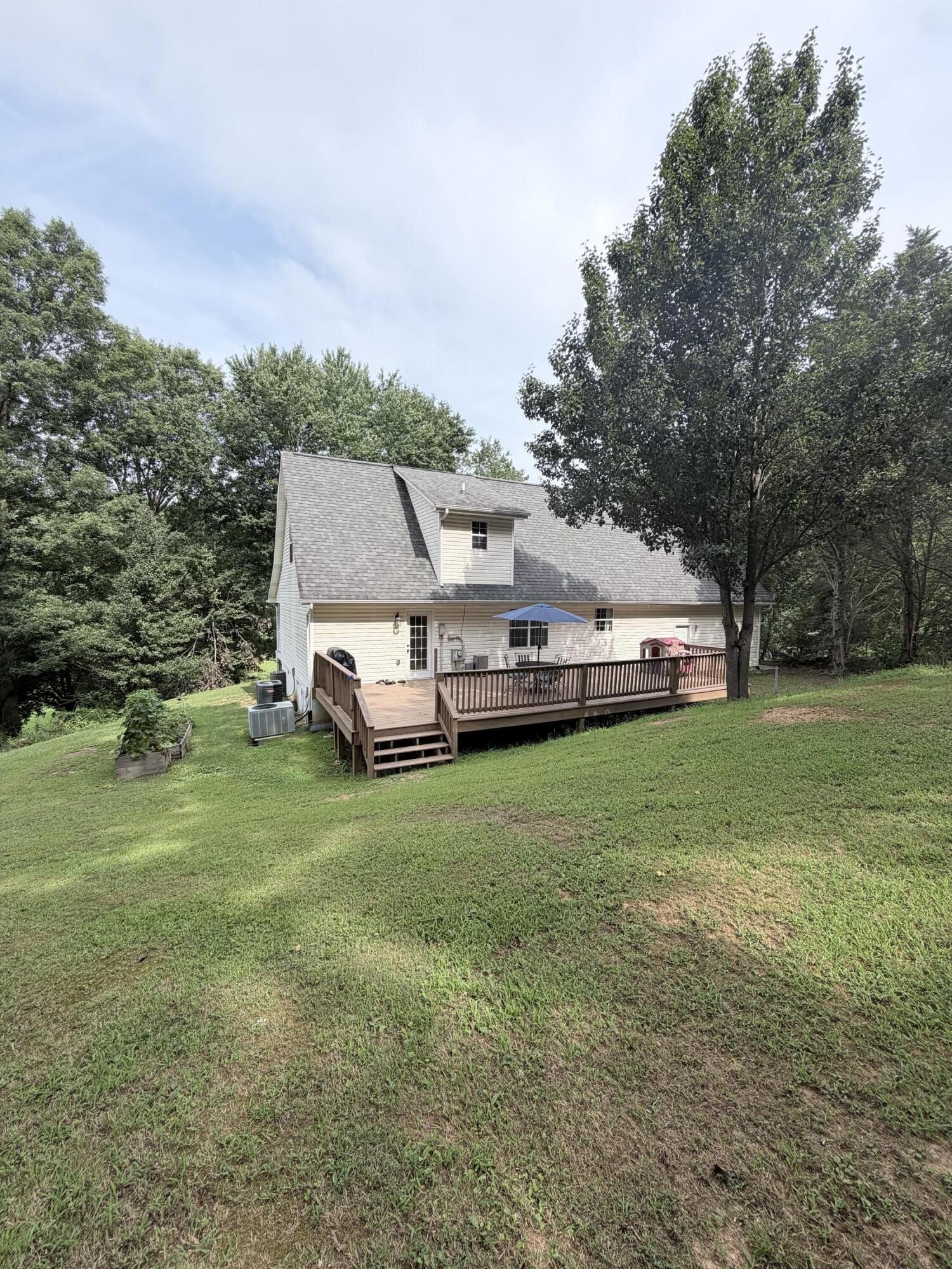 3853 Harrison Pike Property Photo 7