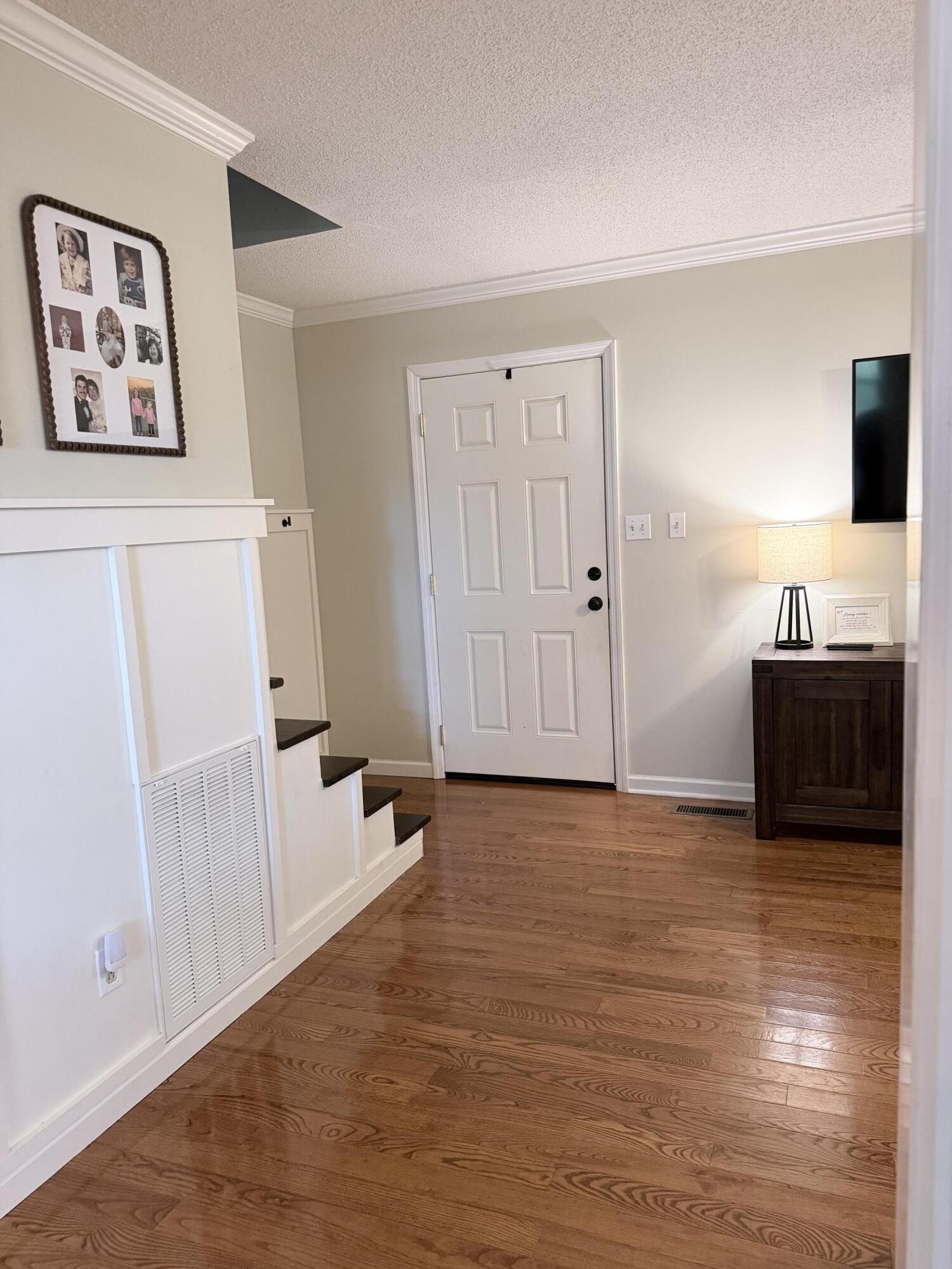 3853 Harrison Pike Property Photo 14