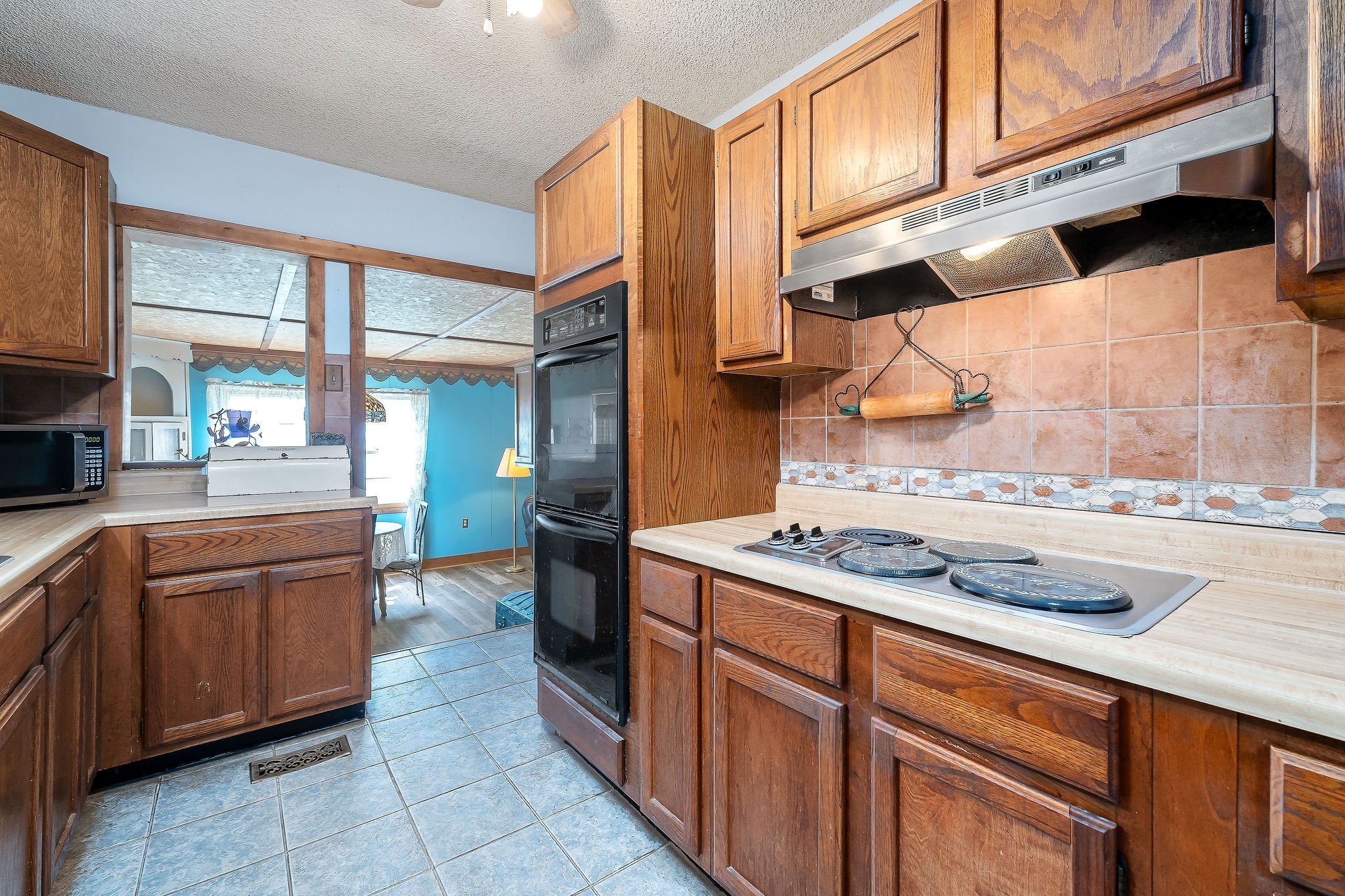10157 Manchester Hwy Property Photo 11