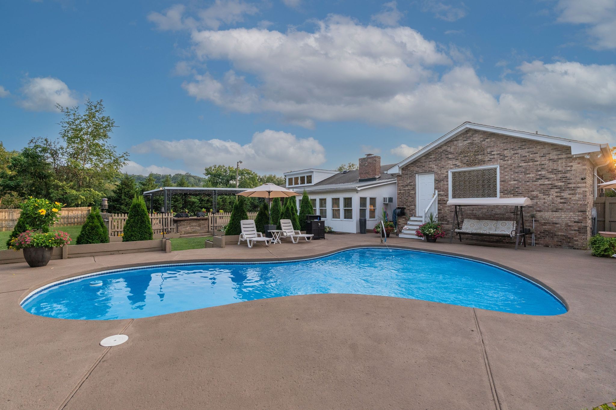 8105 Westhaven Dr Property Photo 28
