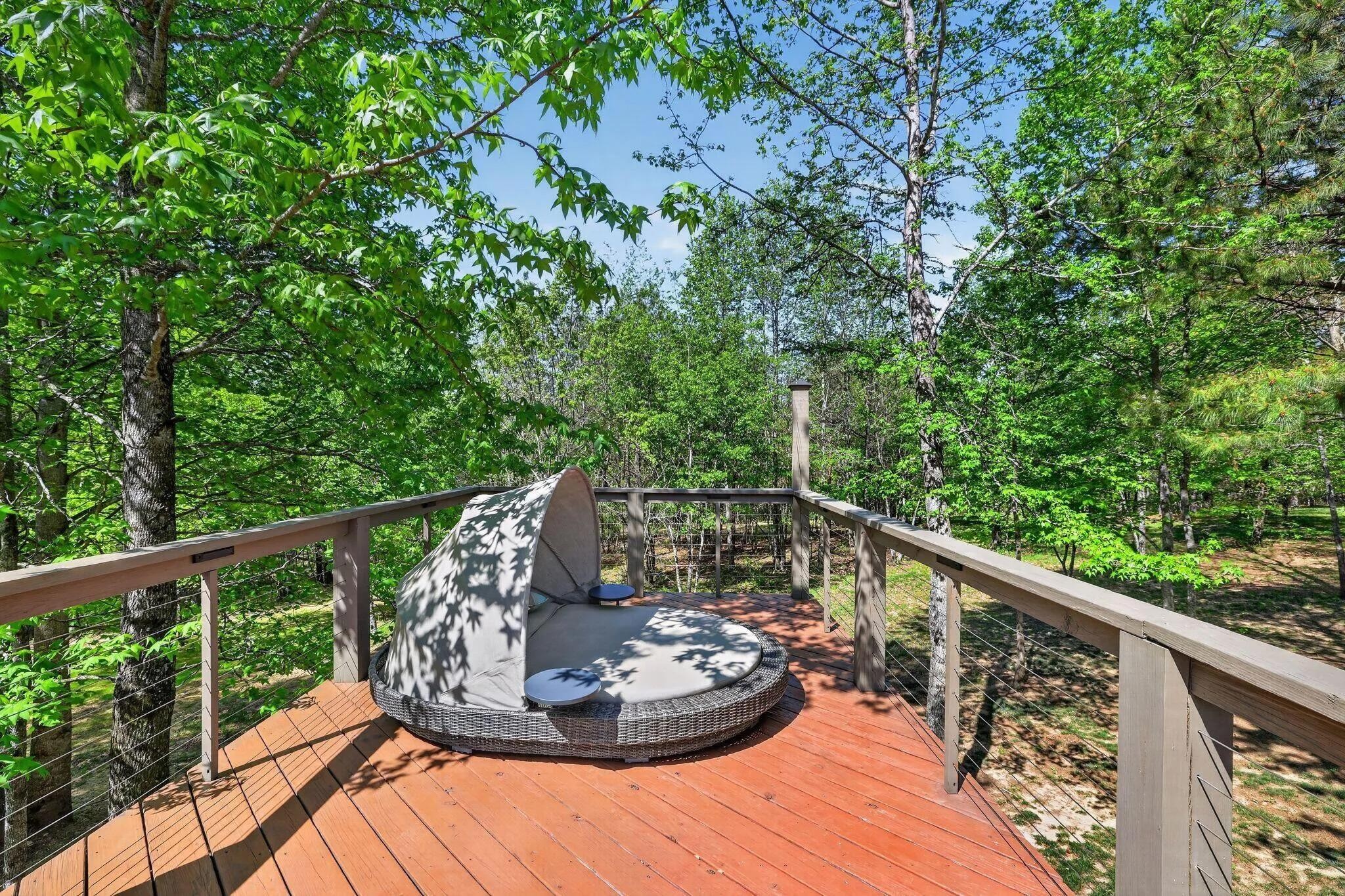 1625 River Bluffs Drive Property Photo 27