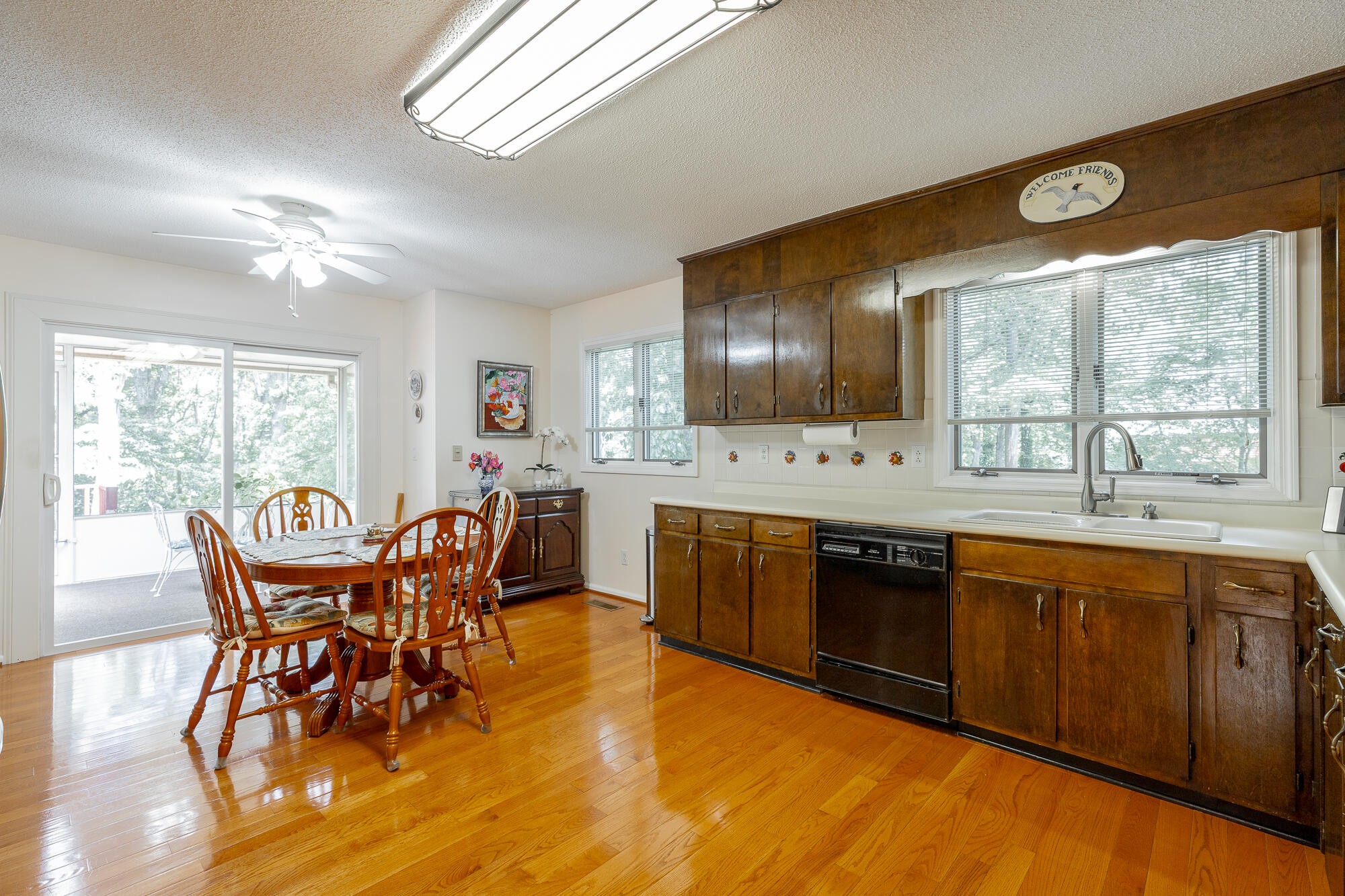 6422 Lake Shadows Circle Property Photo 15