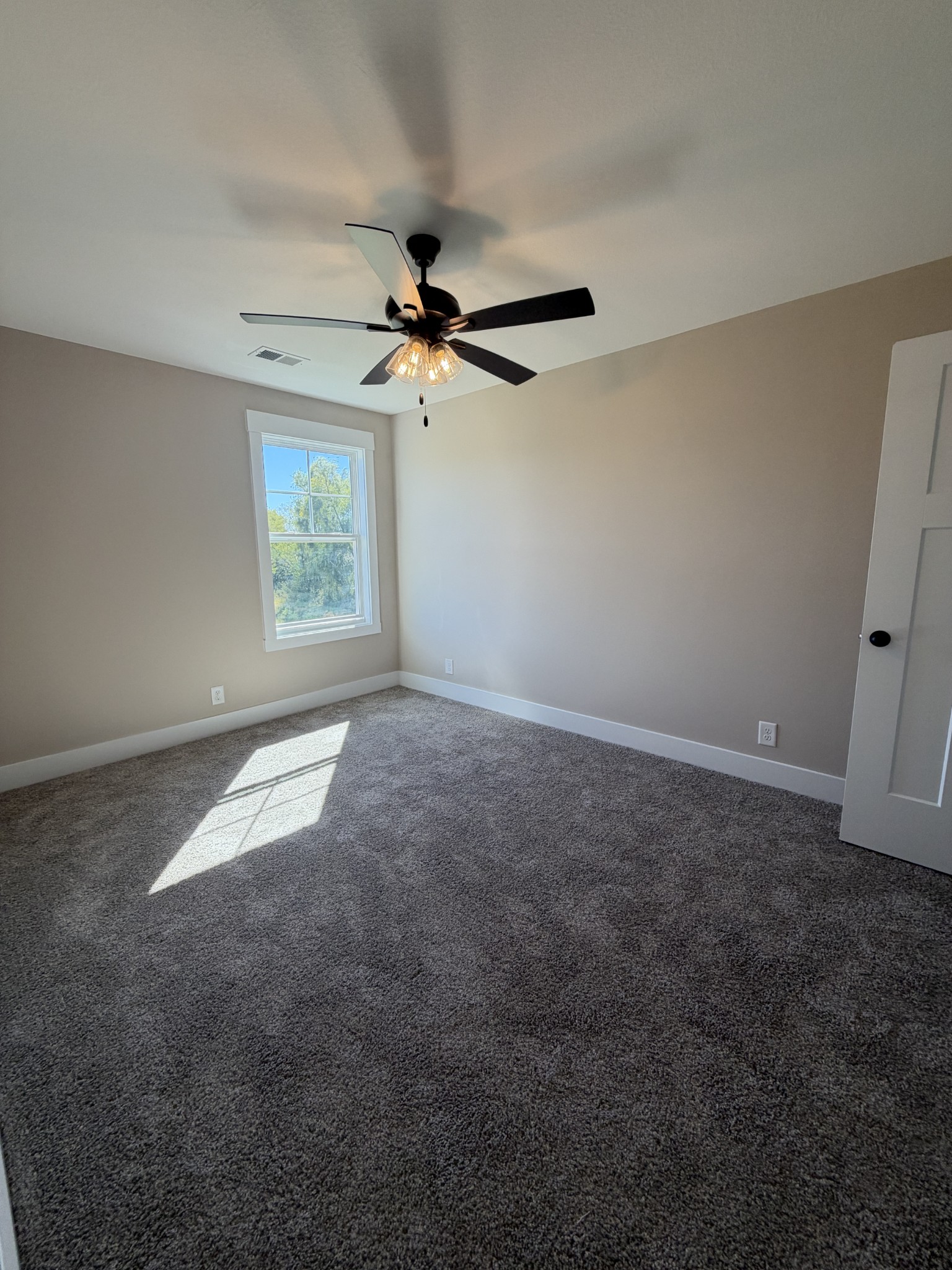 50 Echo Ridge Property Photo 8