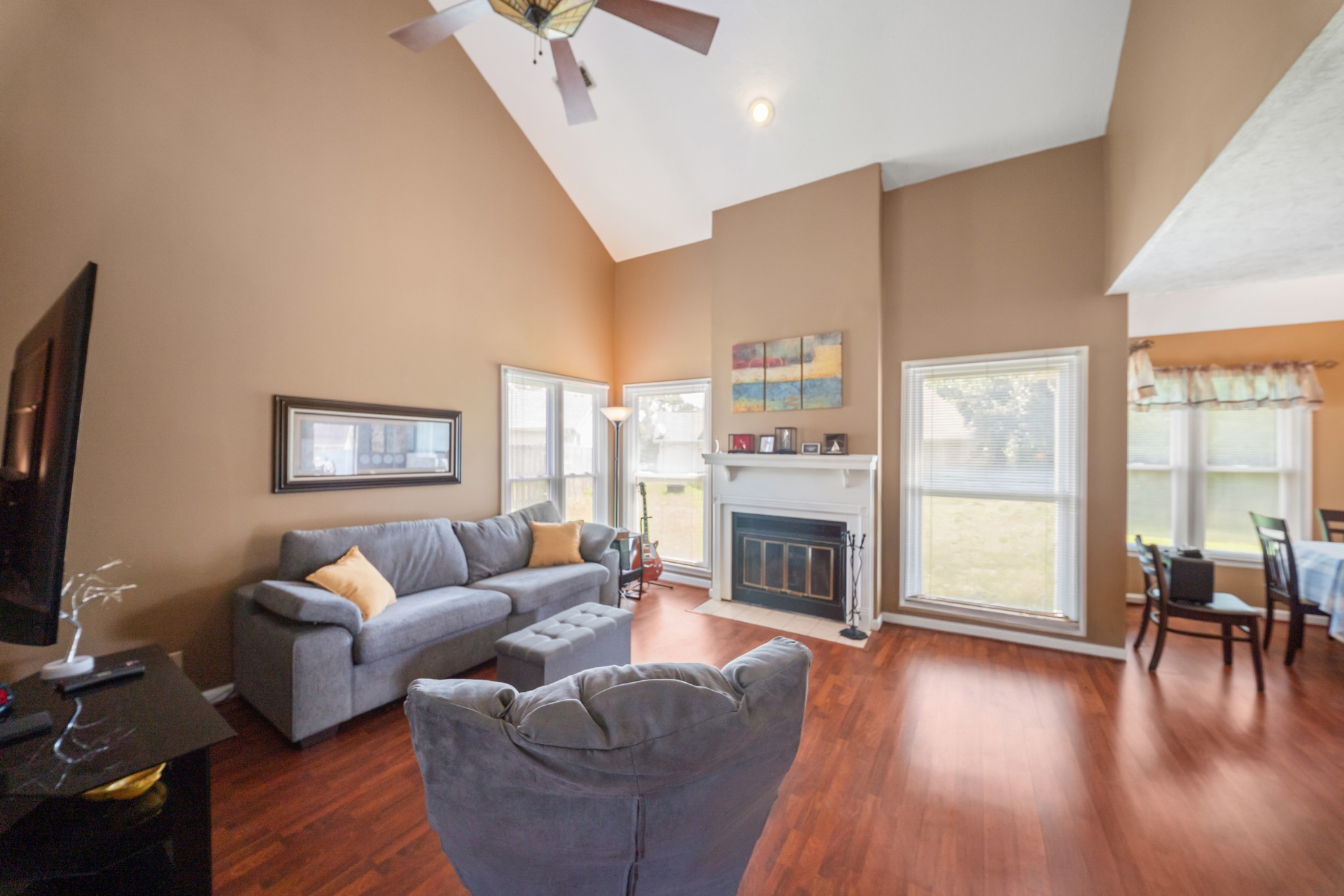 107 Agee Ct Property Photo 6