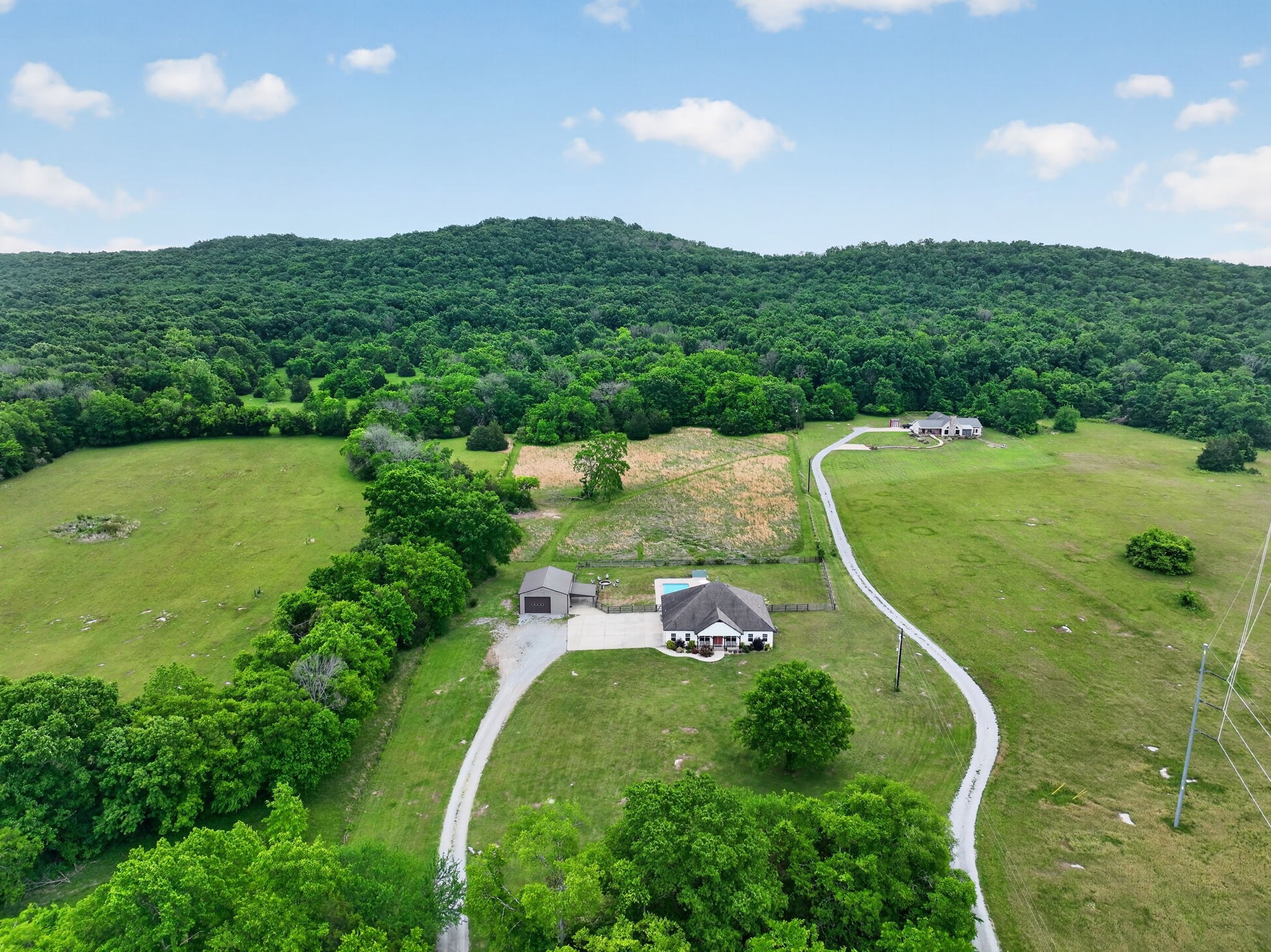 2130 Stewart Creek Rd Property Photo 40