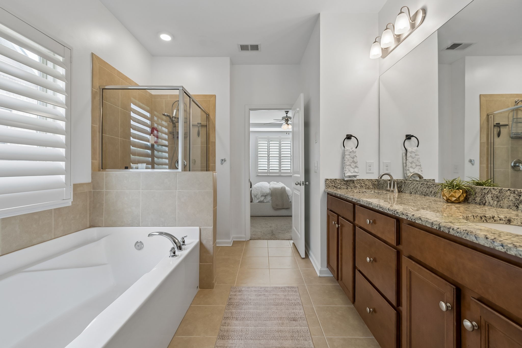 3903 Montgomery Way Property Photo 24