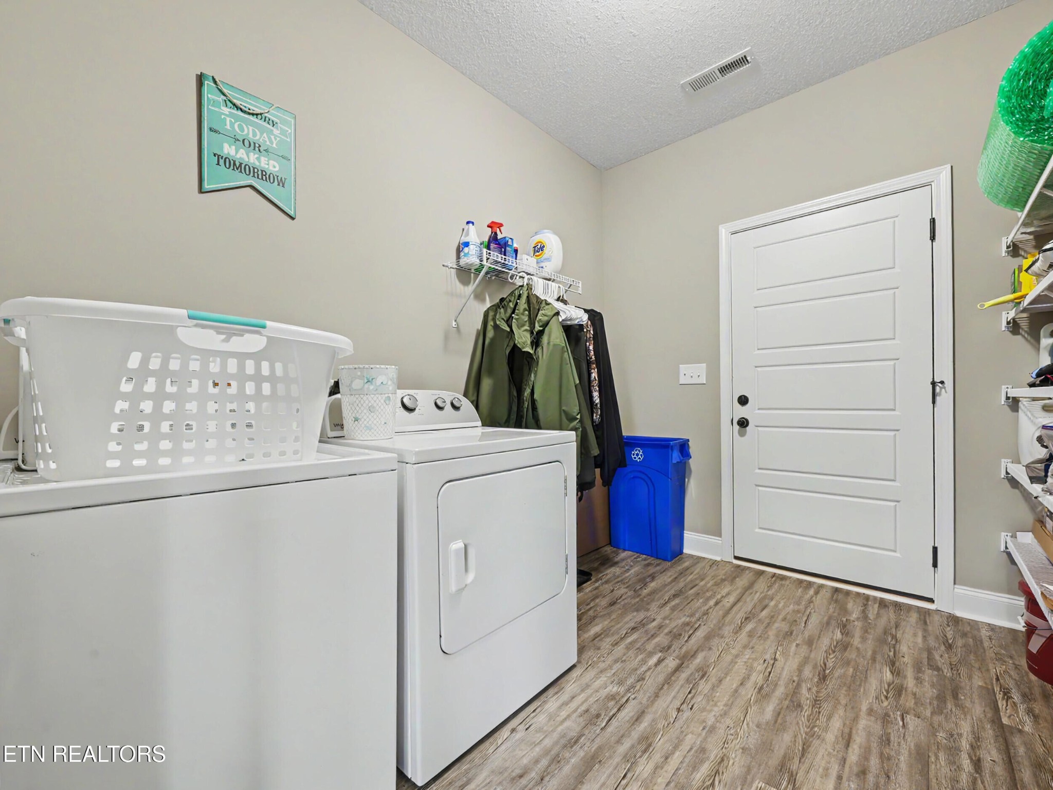 218 Eagle View Drive Property Photo 17