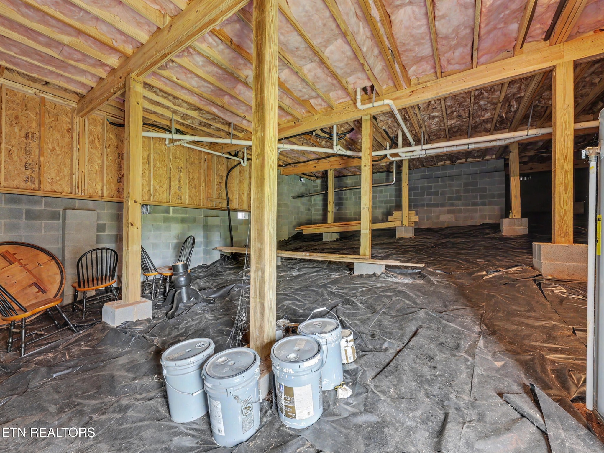 218 Eagle View Drive Property Photo 40